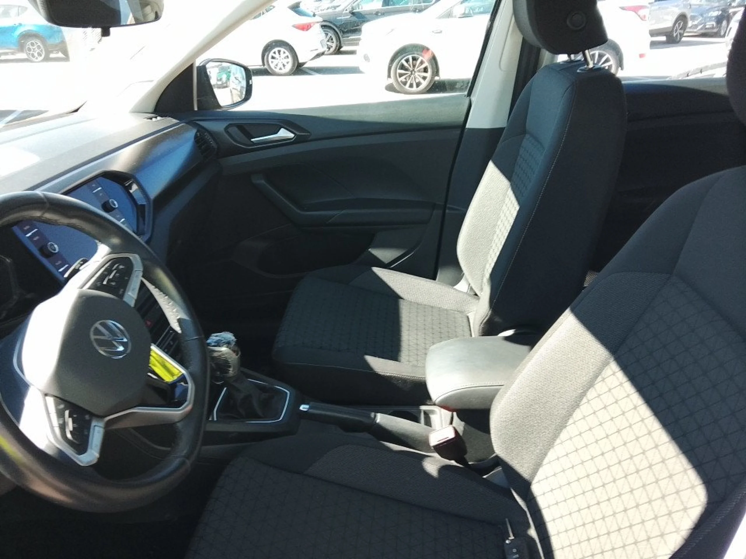 Volkswagen T-CROSS Advance 1.0 TSI 81kW (110CV) DSG - Foto 7