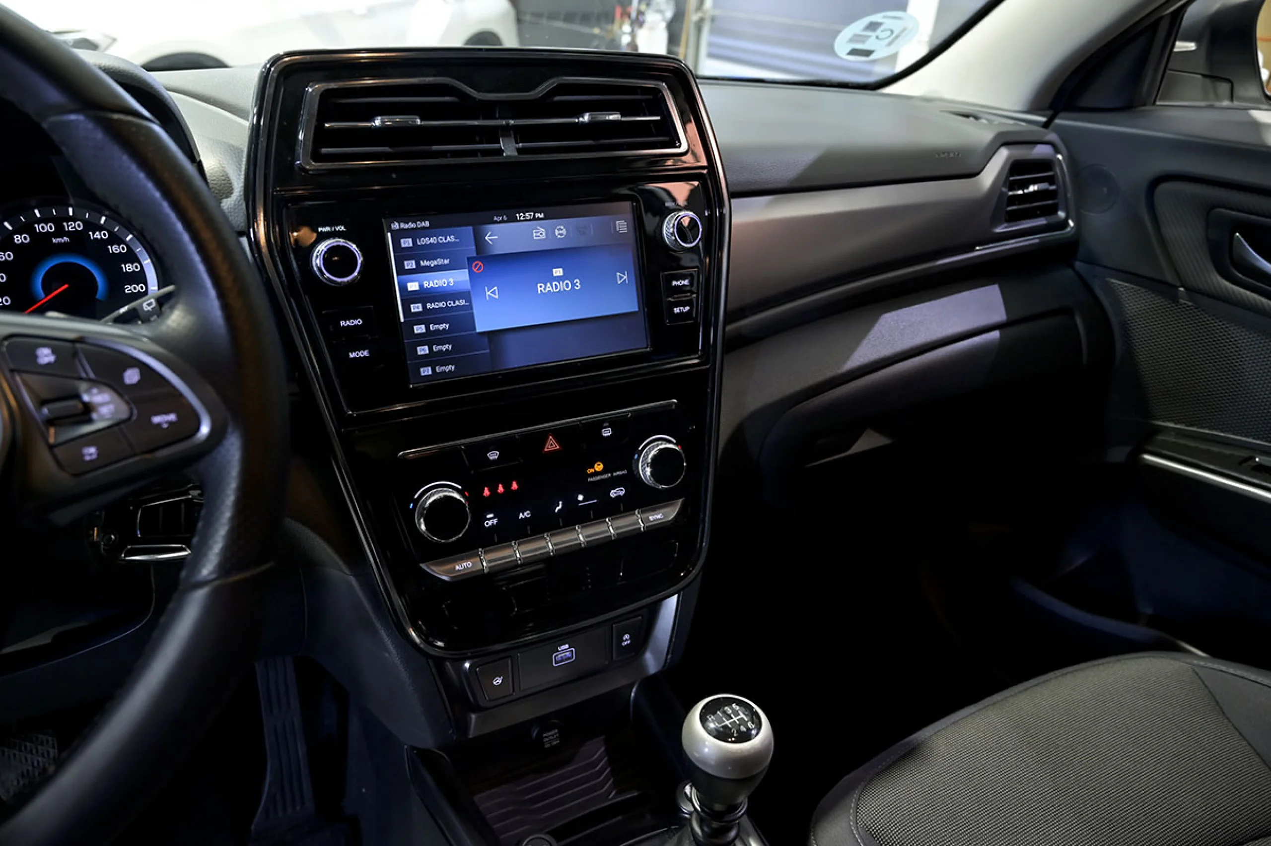 Ssangyong Tivoli G12T Urban Plus - Foto 24