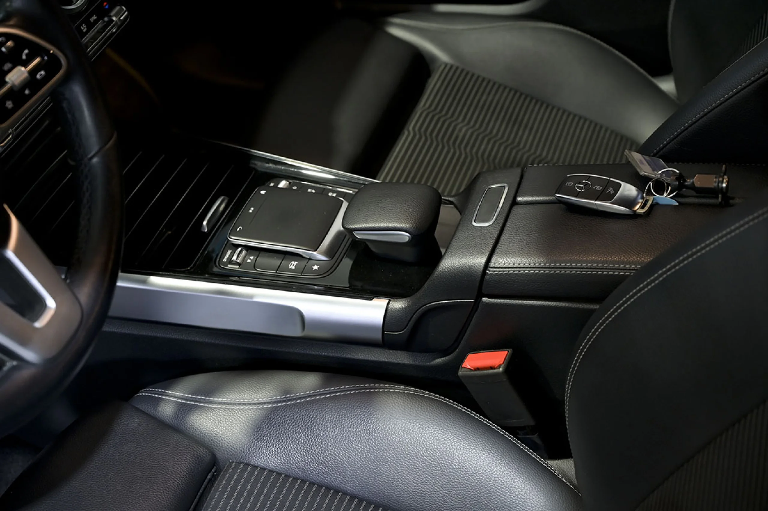 Mercedes-Benz GLB 220 MERCEDES-BENZ GLB 2.0 GLB 220 D 4MATIC DCT 140KW 190CV - Foto 31