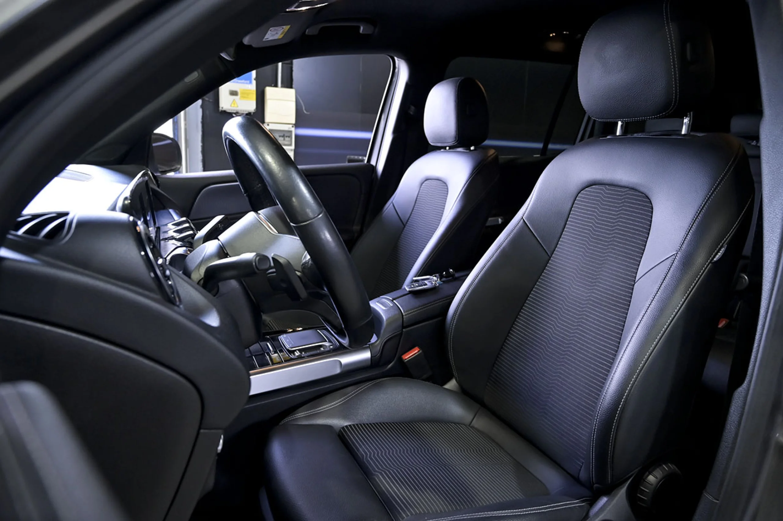 Mercedes-Benz GLB 220 MERCEDES-BENZ GLB 2.0 GLB 220 D 4MATIC DCT 140KW 190CV - Foto 25