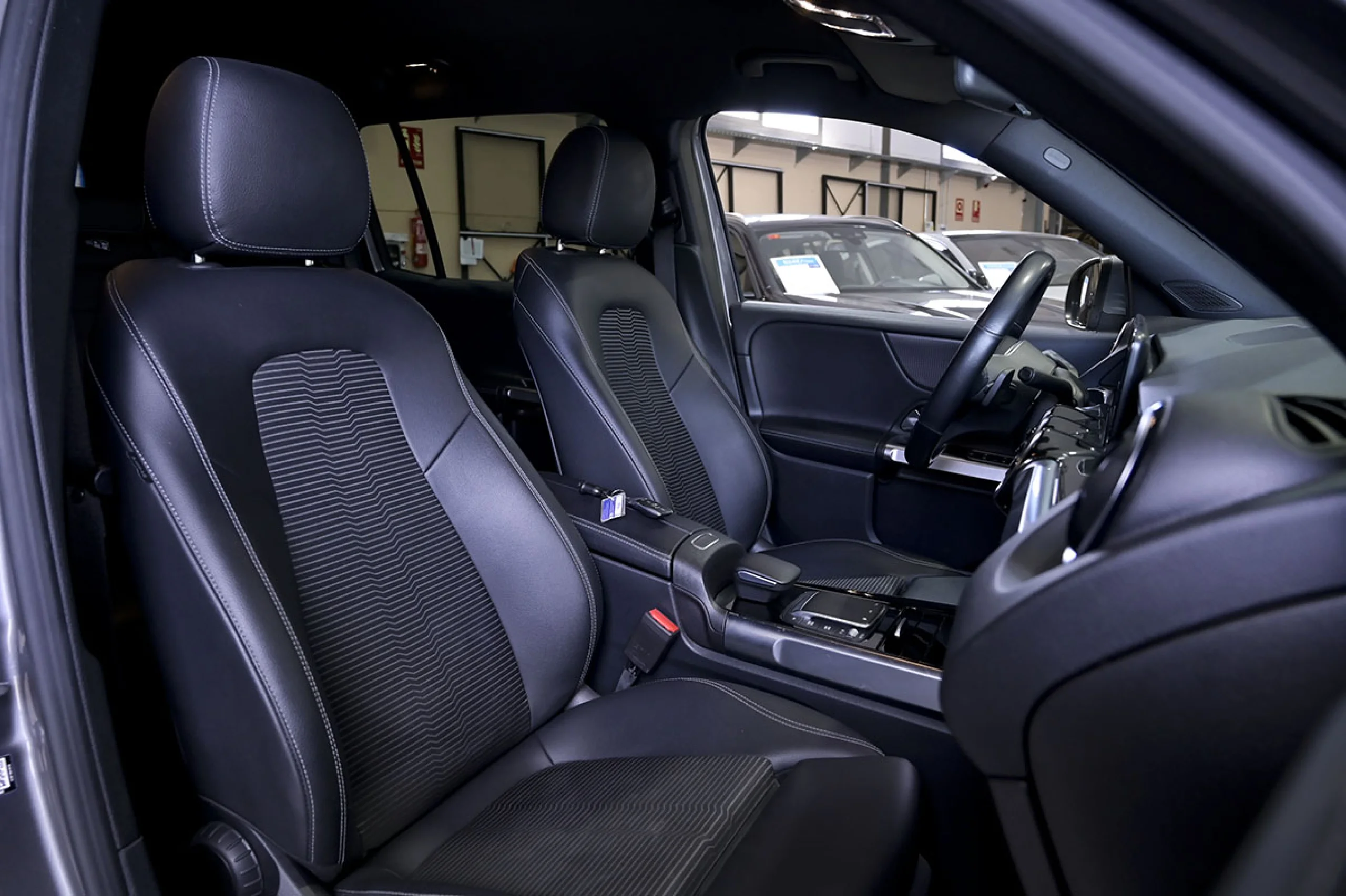 Mercedes-Benz GLB 220 MERCEDES-BENZ GLB 2.0 GLB 220 D 4MATIC DCT 140KW 190CV - Foto 32