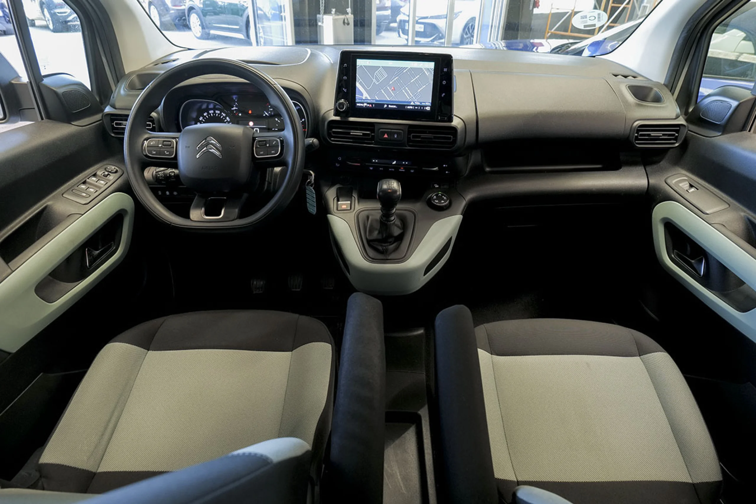 Citroen Berlingo Talla M BlueHDi 130 SS 6v SHINE - Foto 6