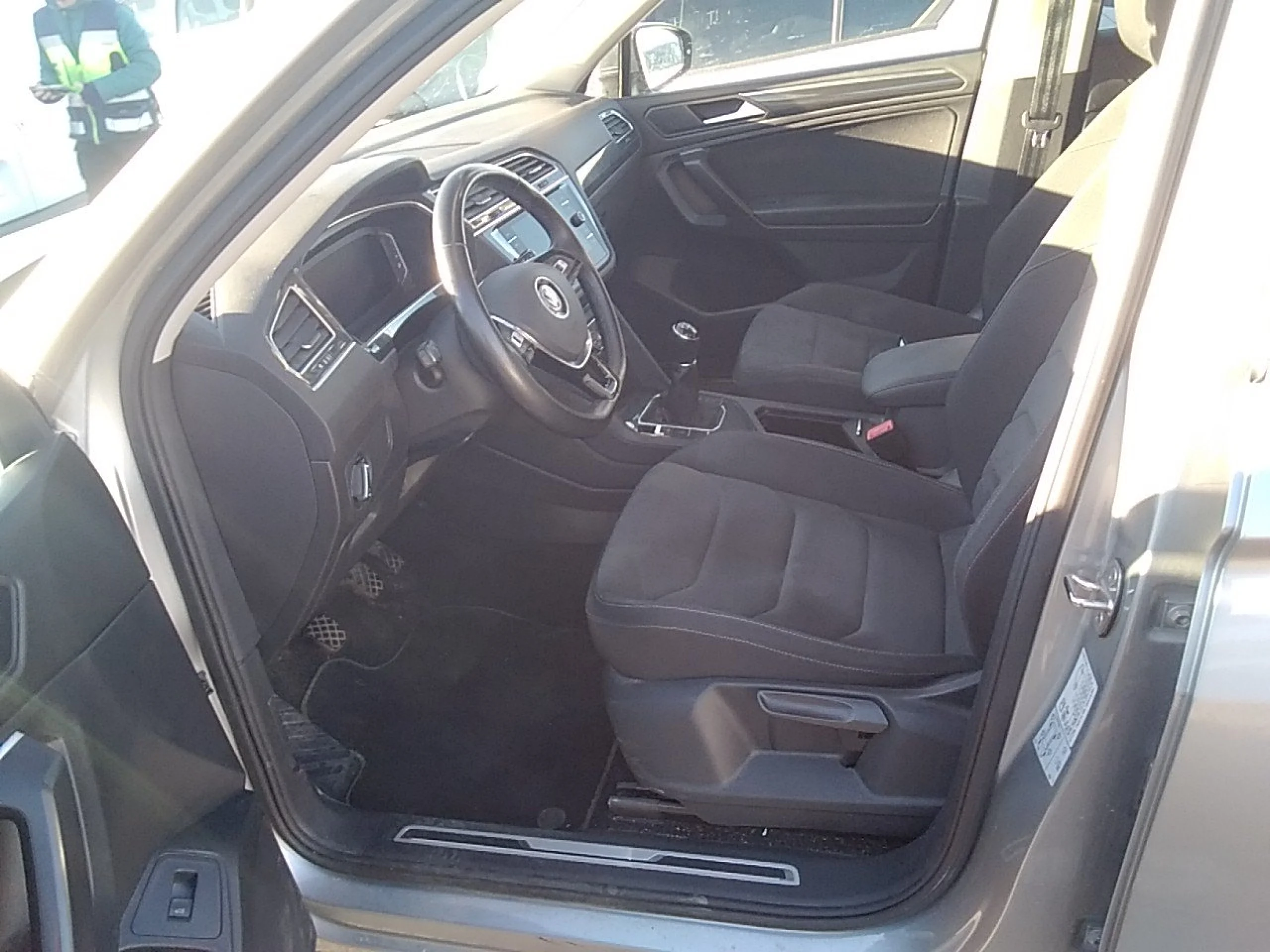 Volkswagen Tiguan ALLSPACE Sport 2.0 TDI 110kW (150CV) - Foto 7