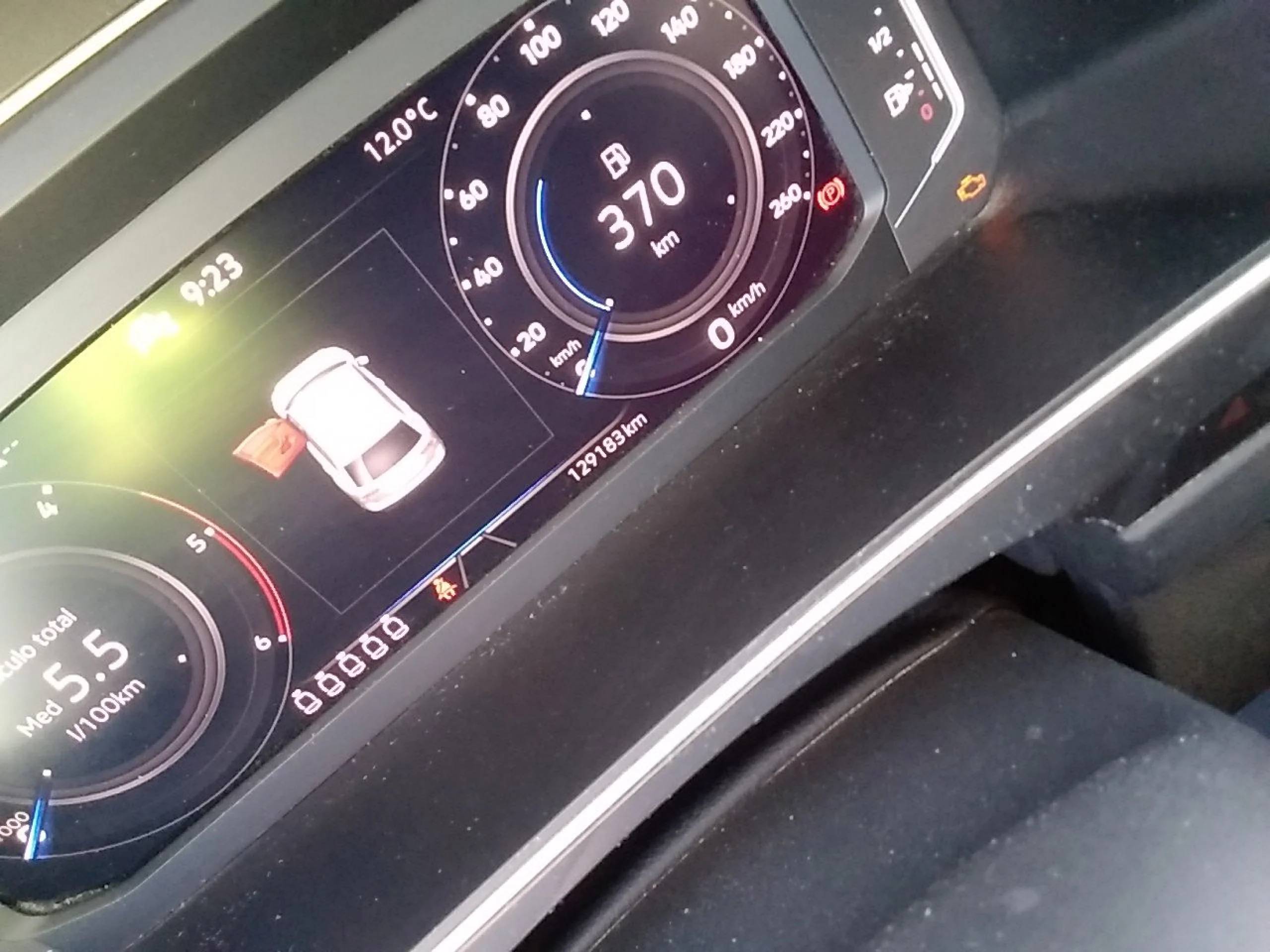 Volkswagen Tiguan ALLSPACE Sport 2.0 TDI 110kW (150CV) - Foto 8