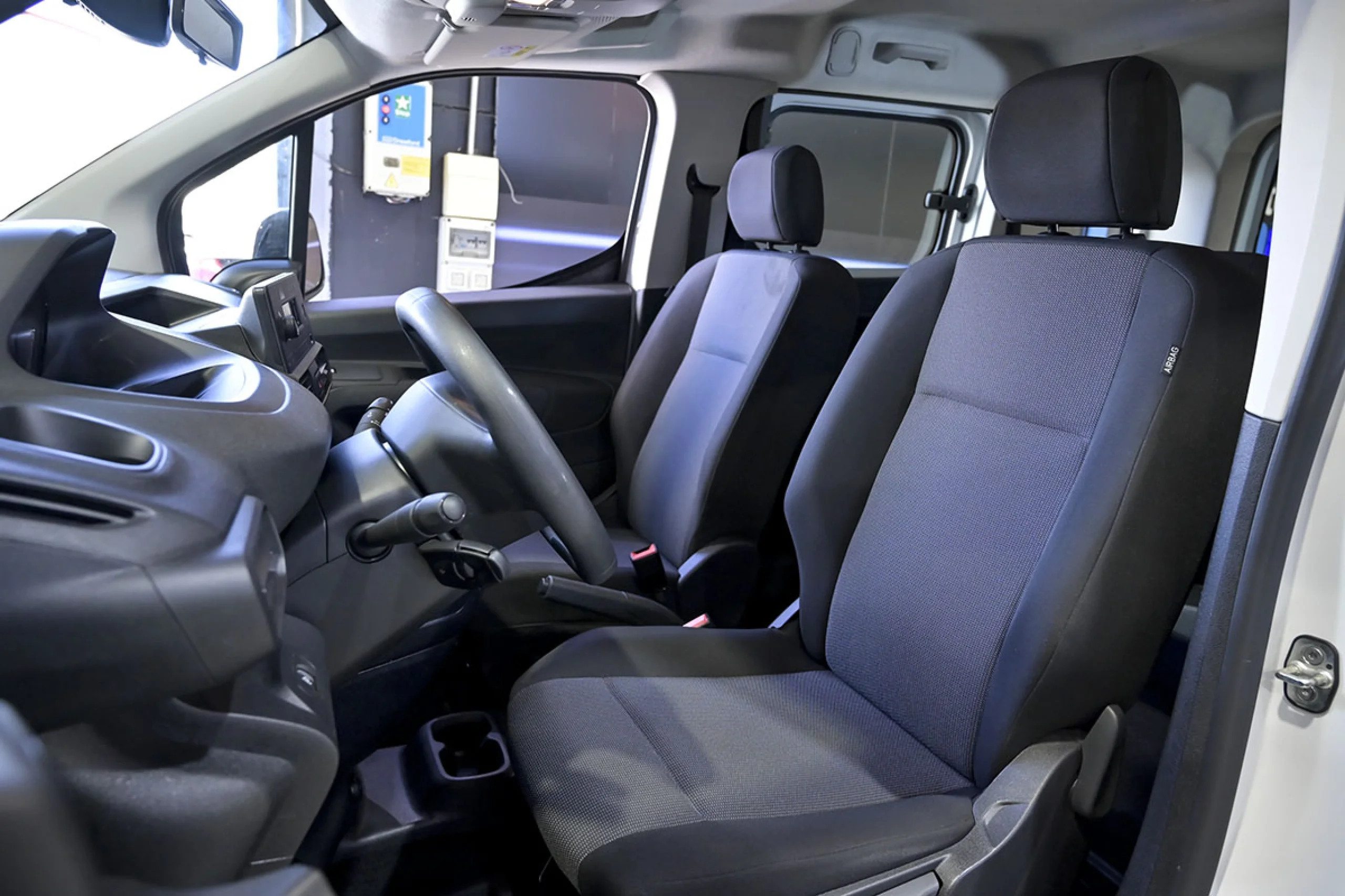 Peugeot Rifter Active Pack Standard BlueHDi 73kW - Foto 22