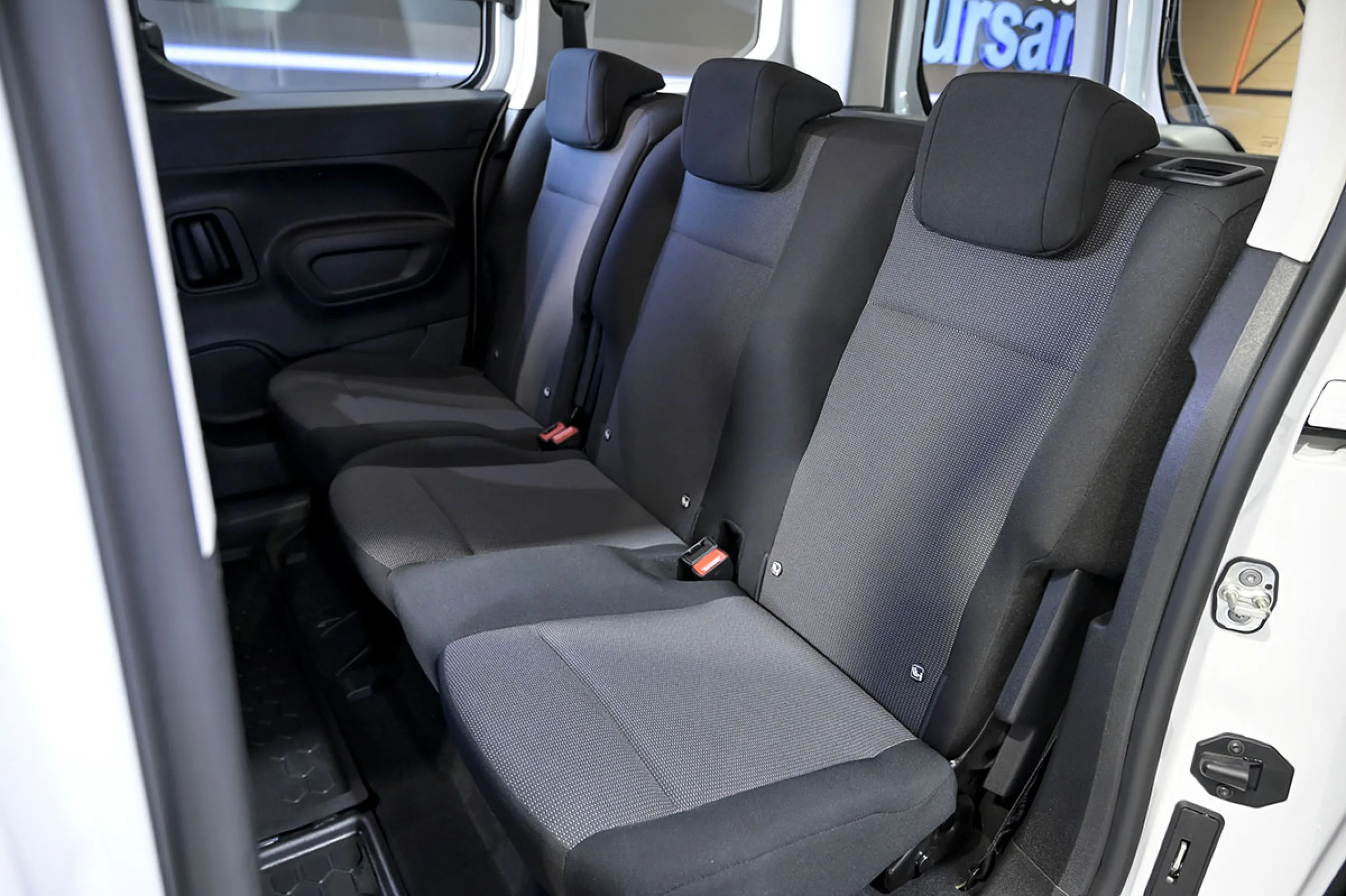 Peugeot Rifter Active Pack Standard BlueHDi 73kW - Foto 17