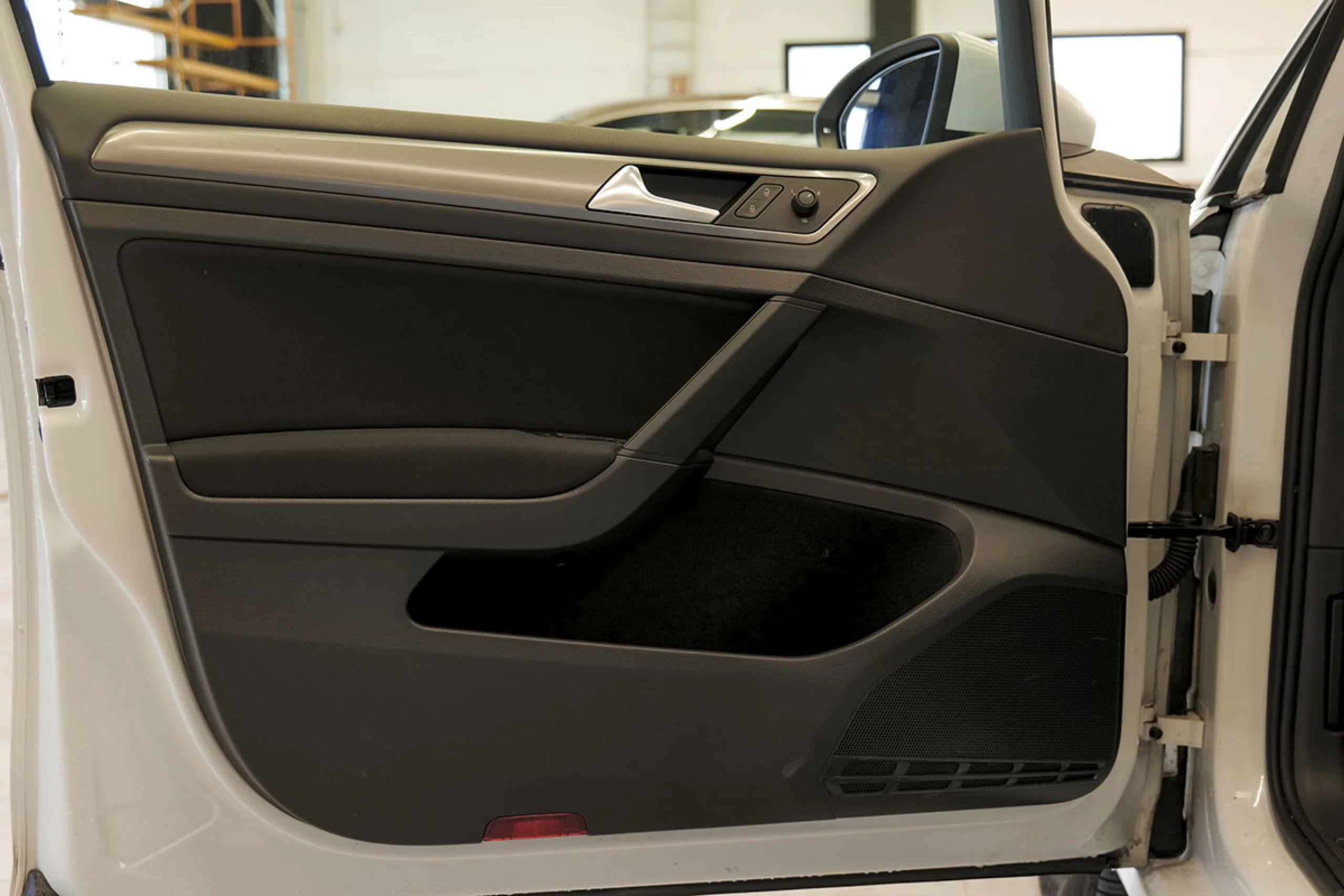 Volkswagen Golf Advance 1.6 TDI 105cv BMT - Foto 19