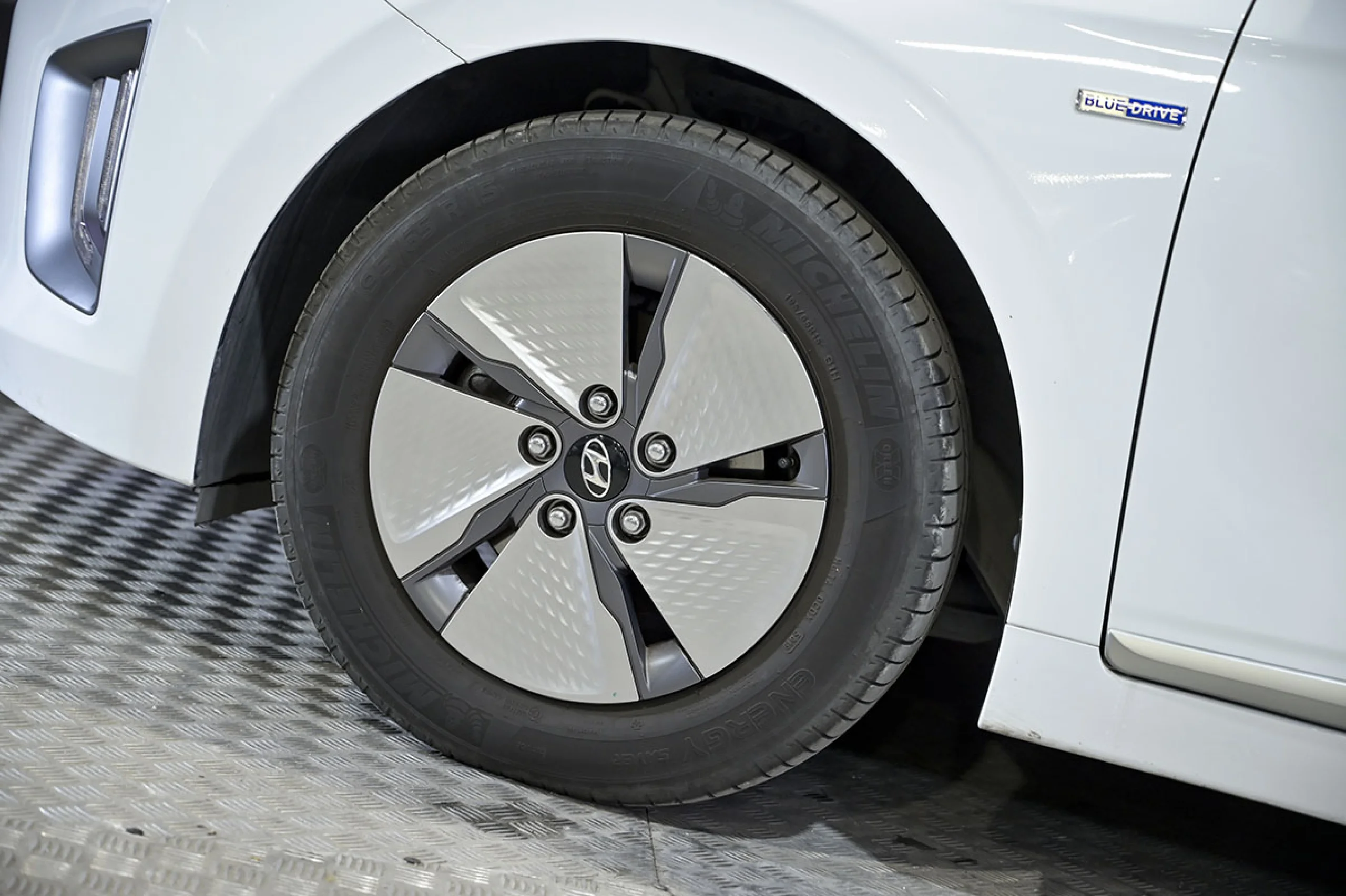 Hyundai Ioniq 1.6 GDI HEV Klass DCT - Foto 13