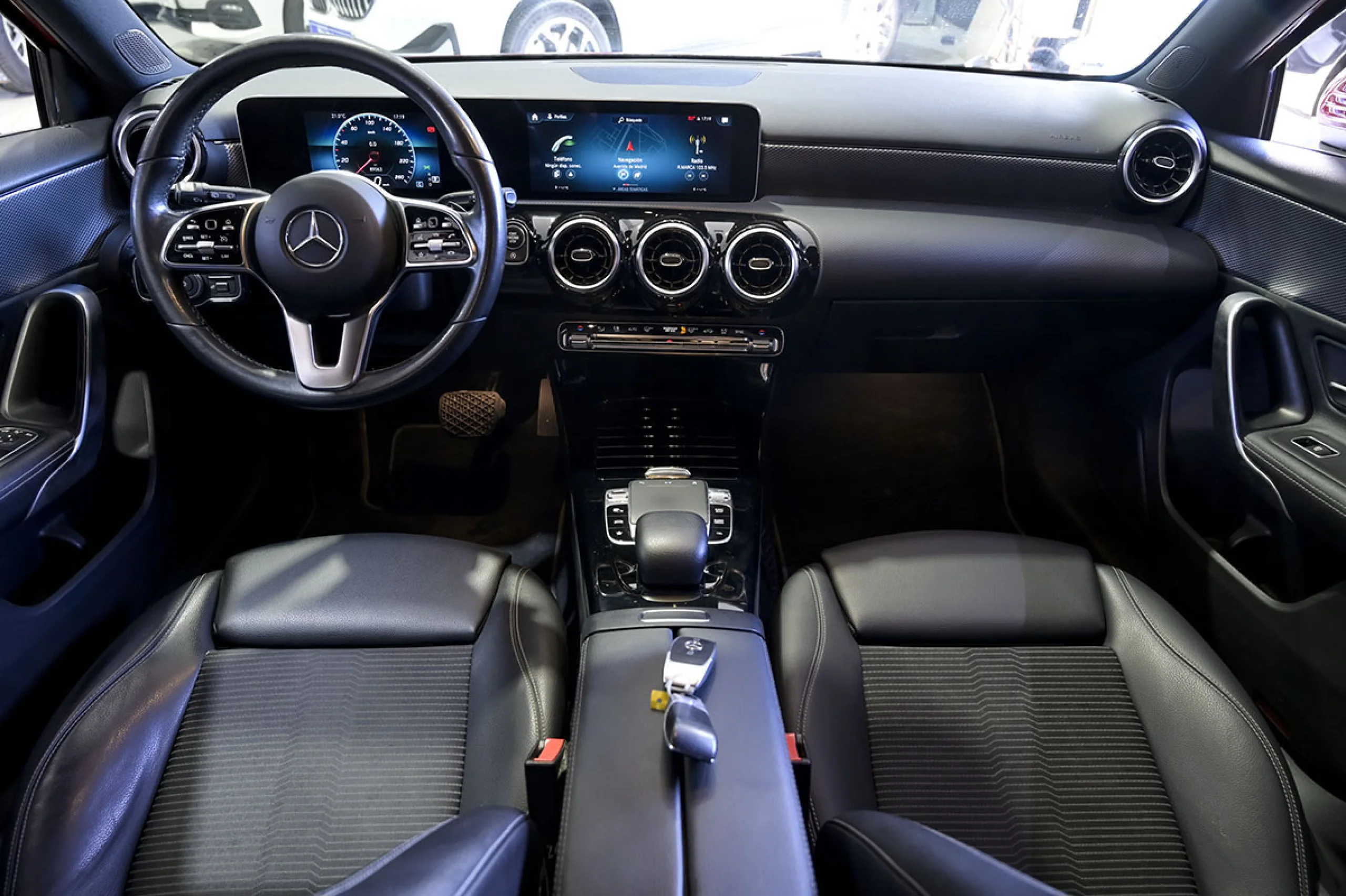 Mercedes-Benz A 180 MERCEDES-BENZ Clase A A 180 d - Foto 8