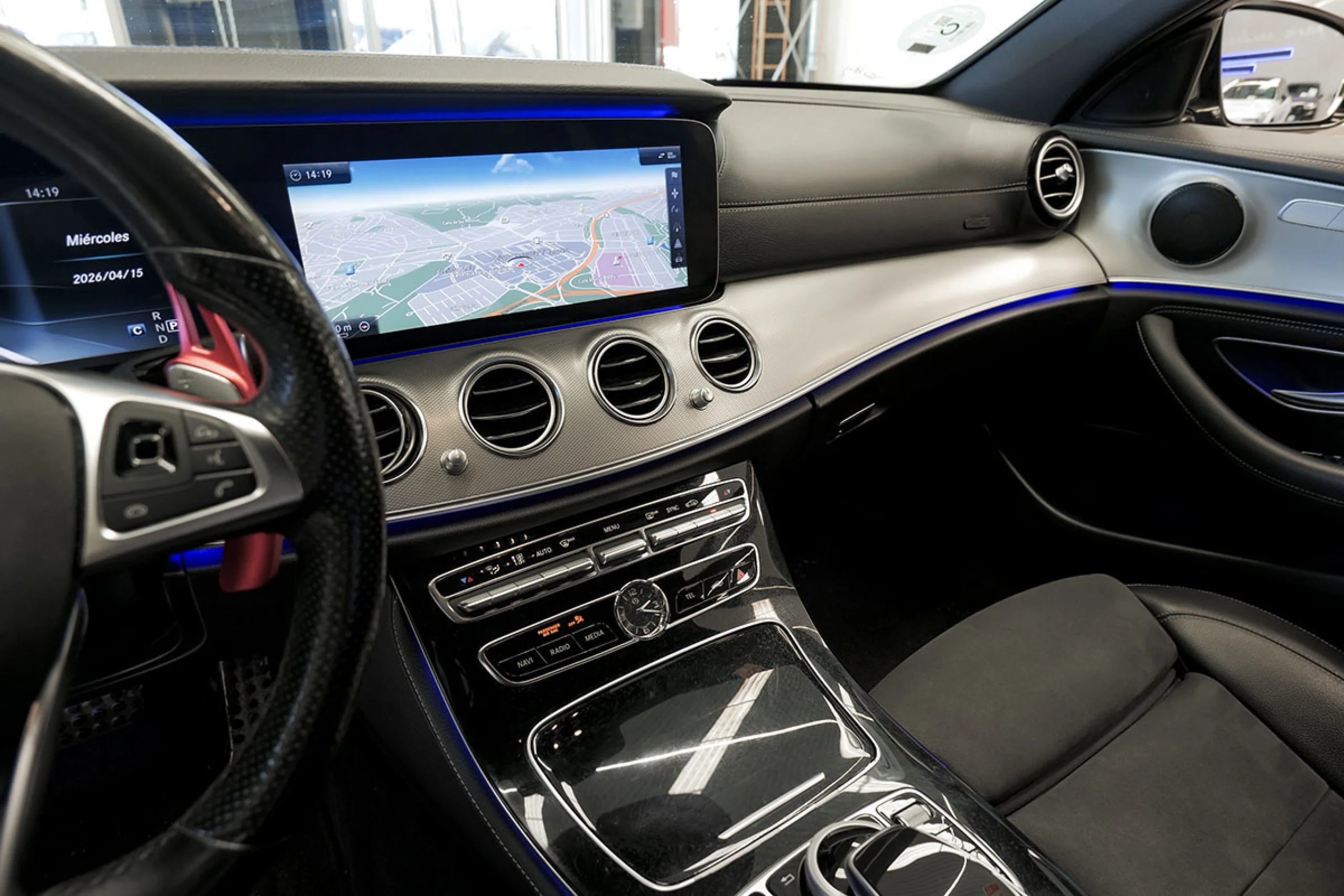 Mercedes-Benz E 220 MERCEDES-BENZ Clase E E 220 d - Foto 26