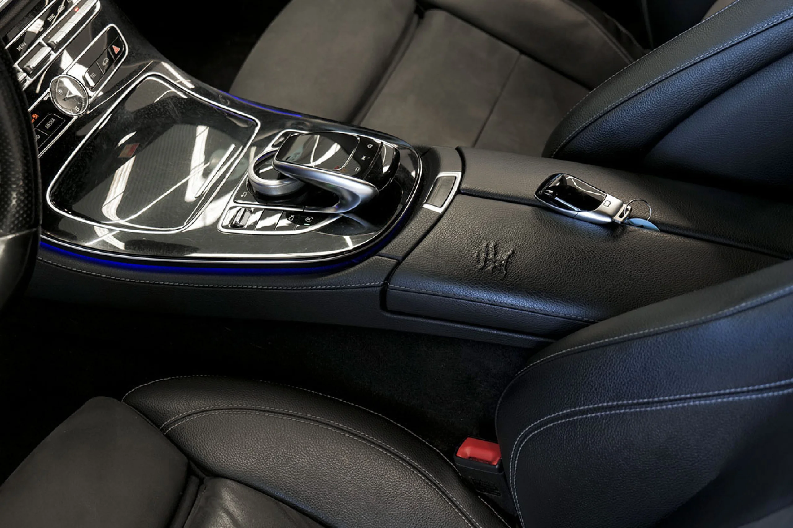 Mercedes-Benz E 220 MERCEDES-BENZ Clase E E 220 d - Foto 28