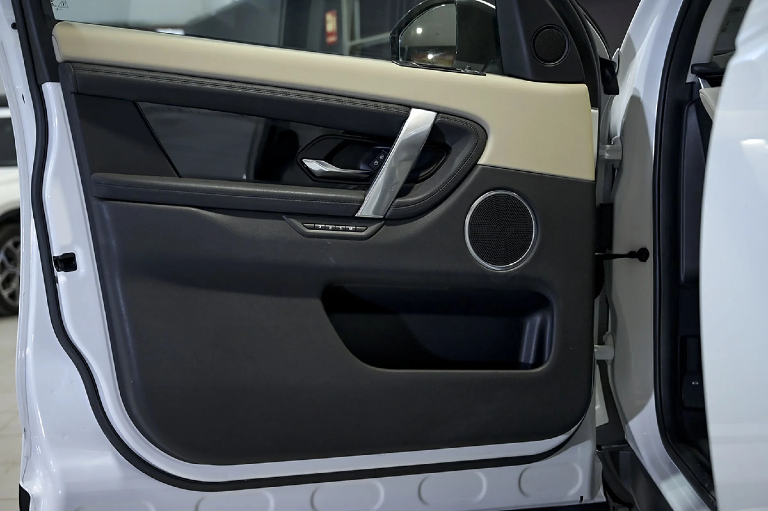 Land Rover Discovery Sport 2.0D TD4 163 PS AWD Auto MHEV SE - Foto 20