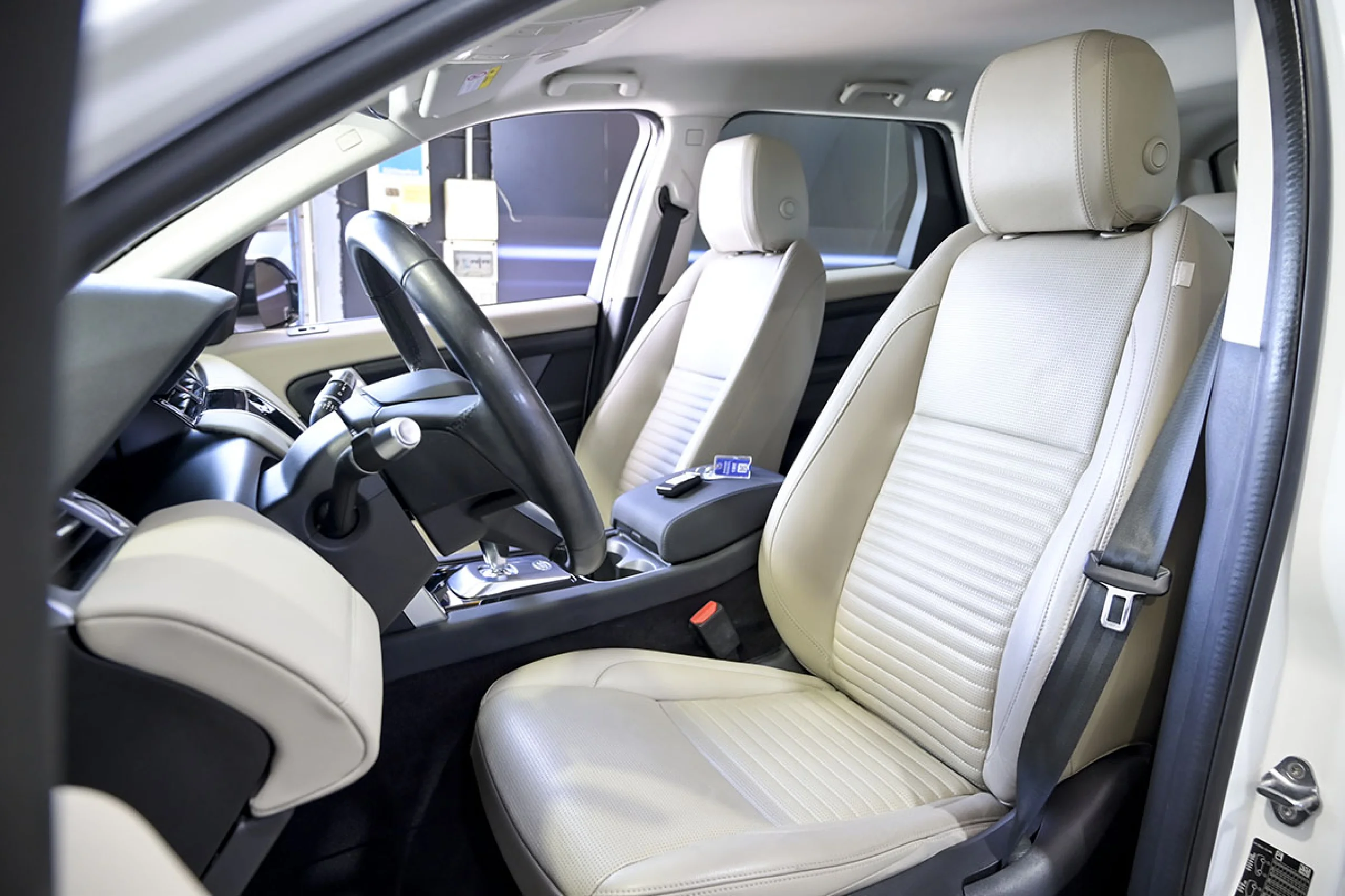 Land Rover Discovery Sport 2.0D TD4 163 PS AWD Auto MHEV SE - Foto 21