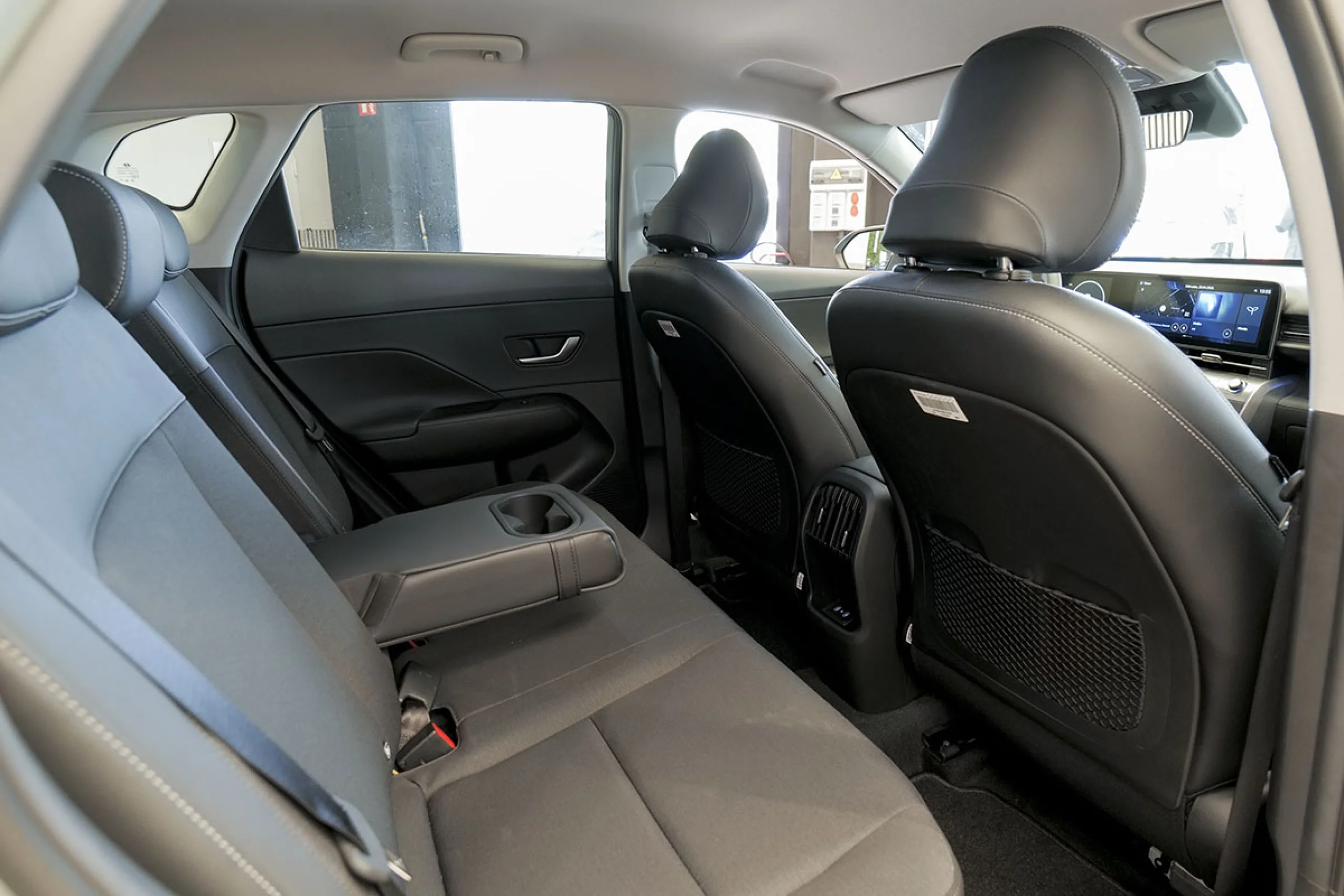 Hyundai Kona 1.6 GDI HEV Tecno DCT - Foto 12