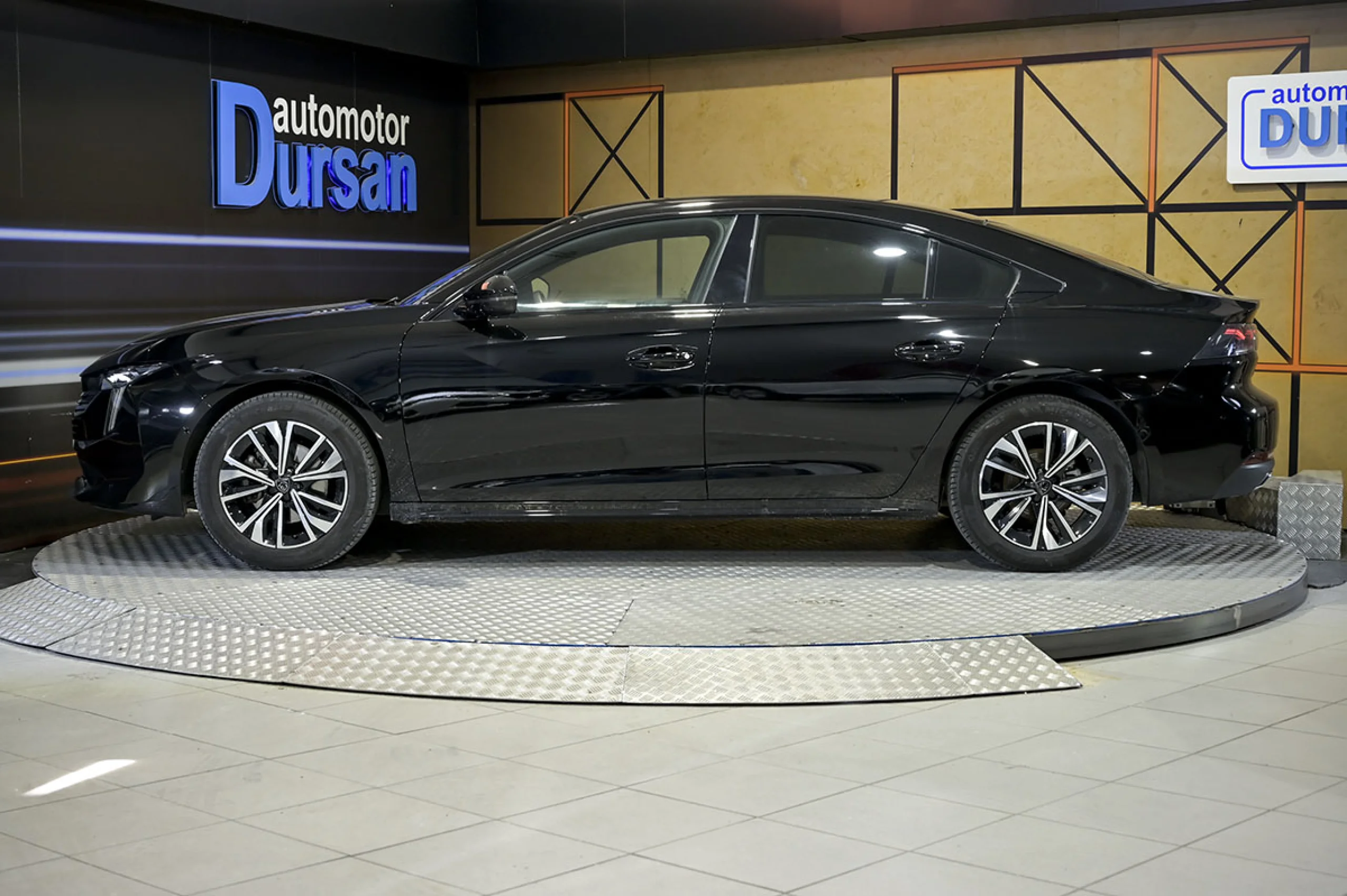 Peugeot 508 5P Allure Pack PureTech 130 SS EAT8 - Foto 18