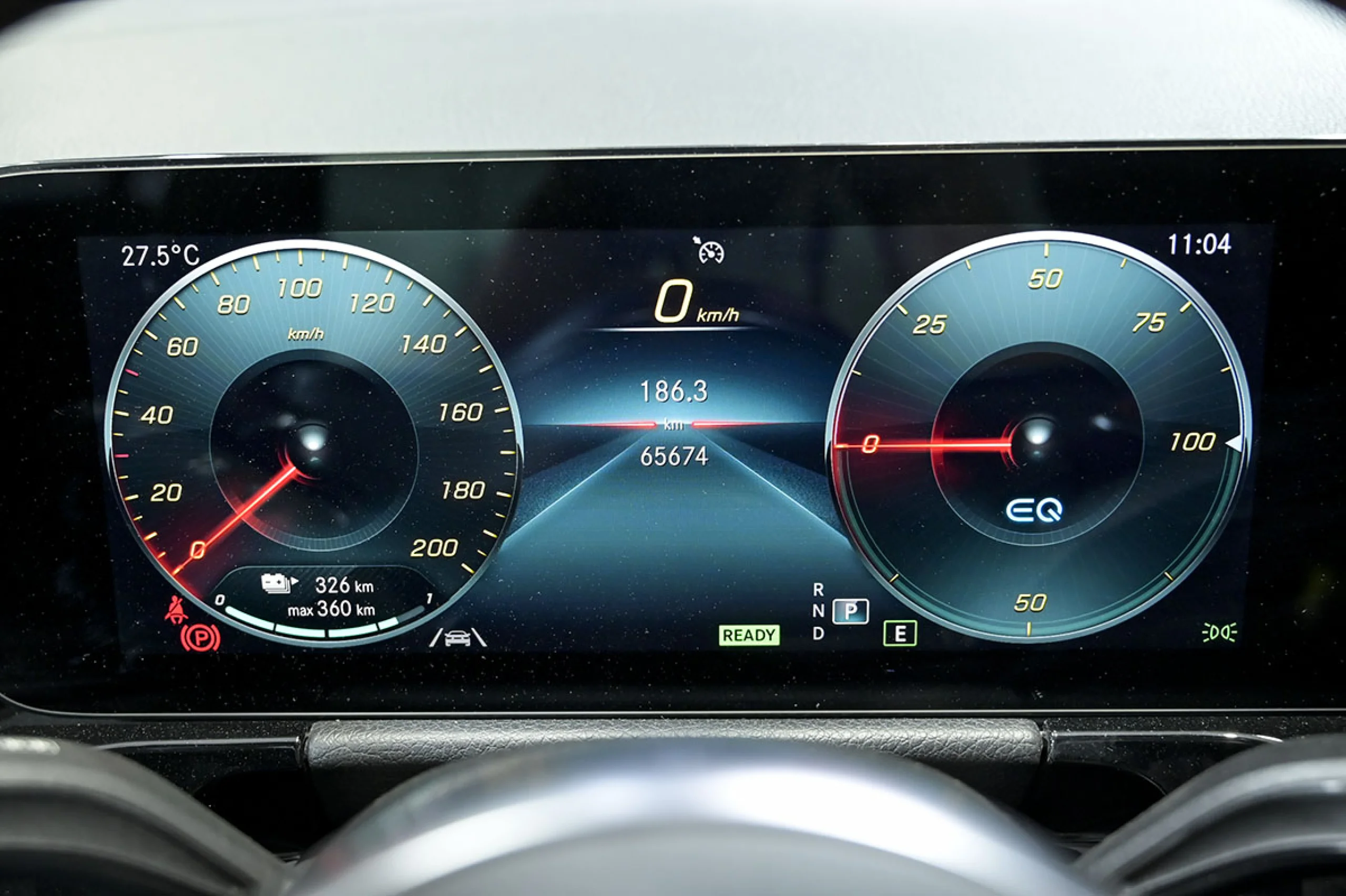 Mercedes-Benz EQA 300 MERCEDES-BENZ EQA EQA 300 4MATIC - Foto 49