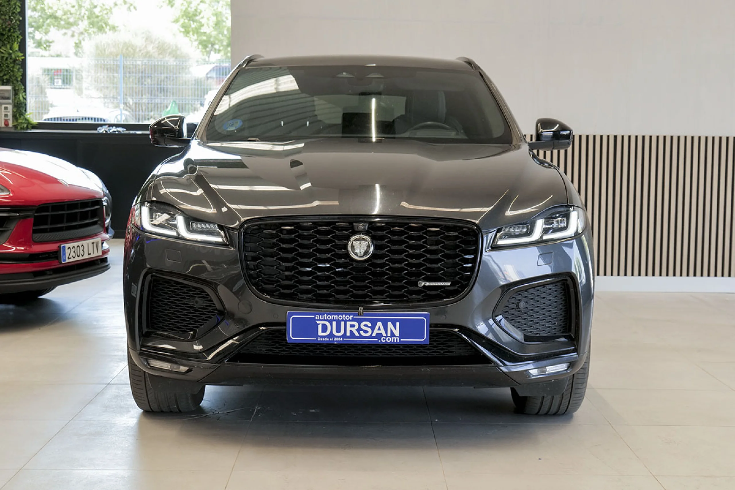Jaguar F-Pace 2.0 I4 PHEV 404PS AWD Auto RDynamic SE - Foto 2