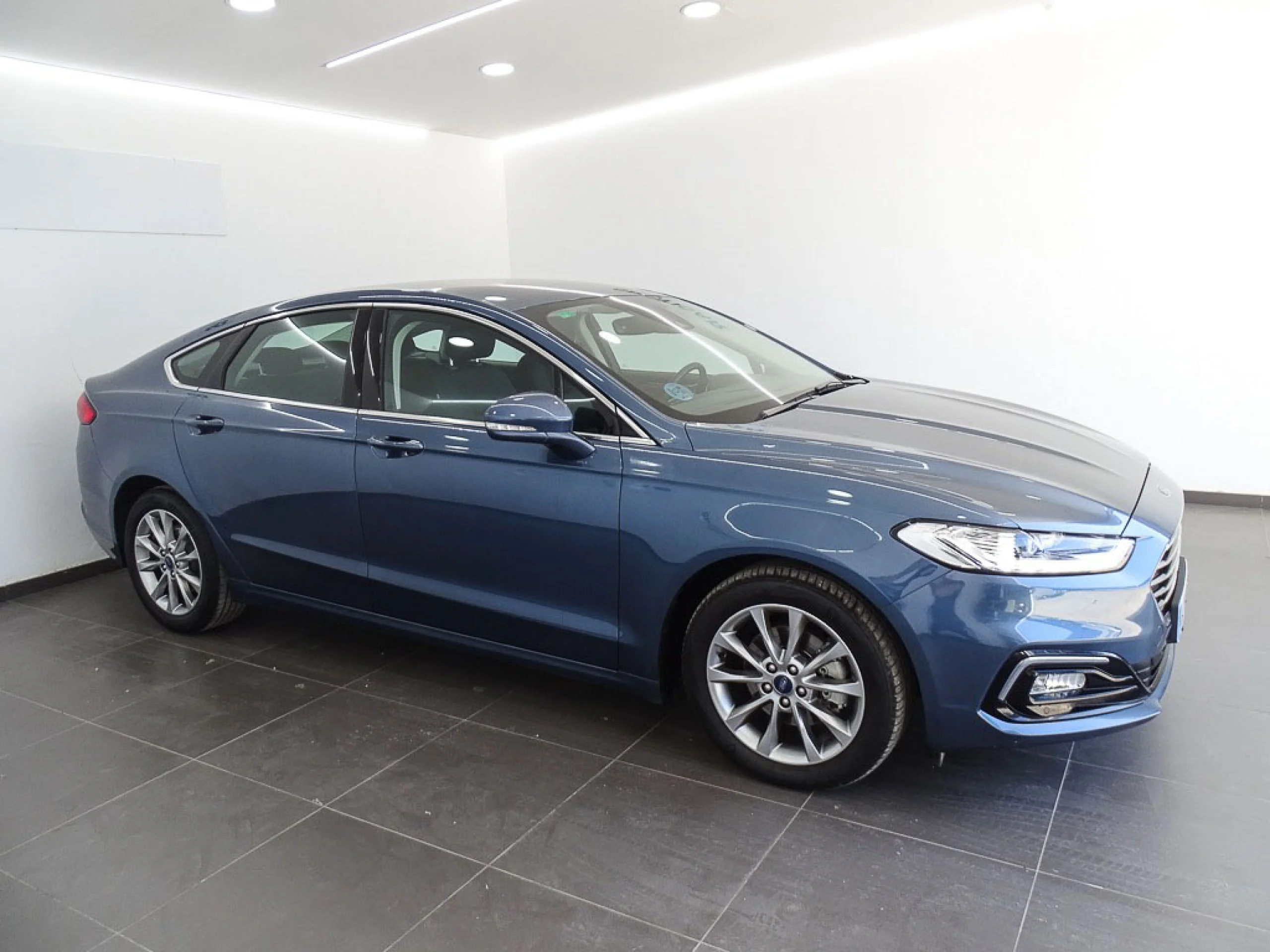 Ford Mondeo 2.0 TDCi 110kW 150CV Business - Foto 18
