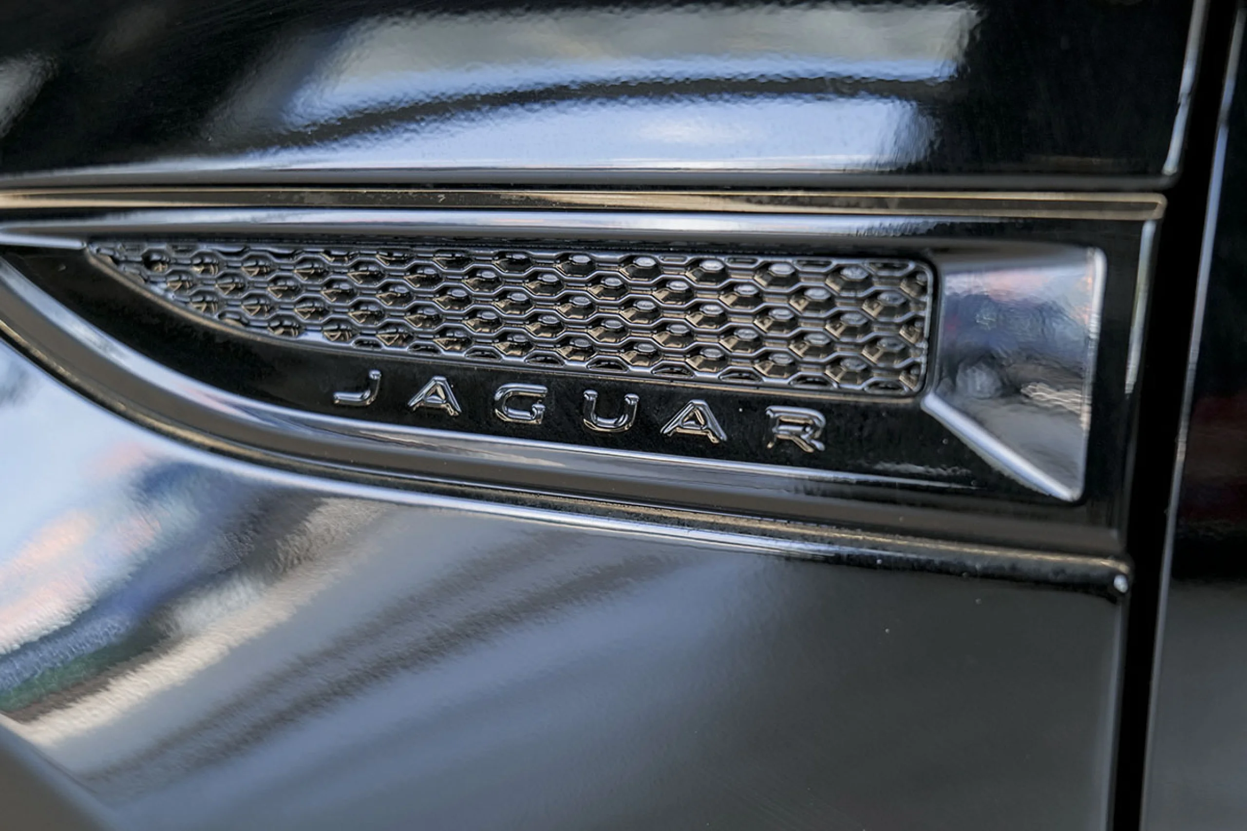 Jaguar E-Pace 2.0D 132kW Pure - Foto 22