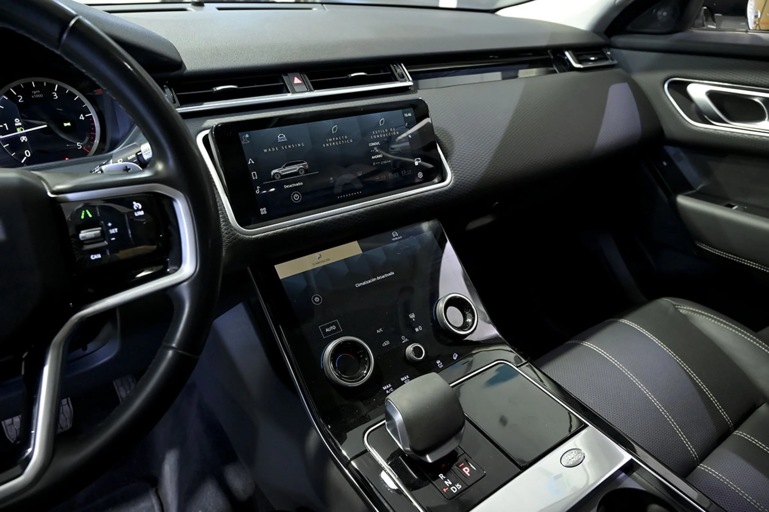 Land Rover Range Rover Velar 2.0D I4 150kW 204CV S 4WD Auto - Foto 25