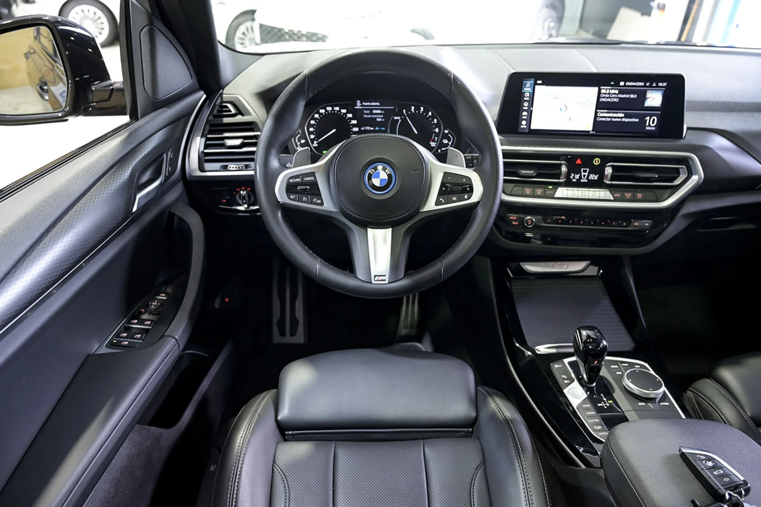 BMW X3 xDrive30e - Foto 33