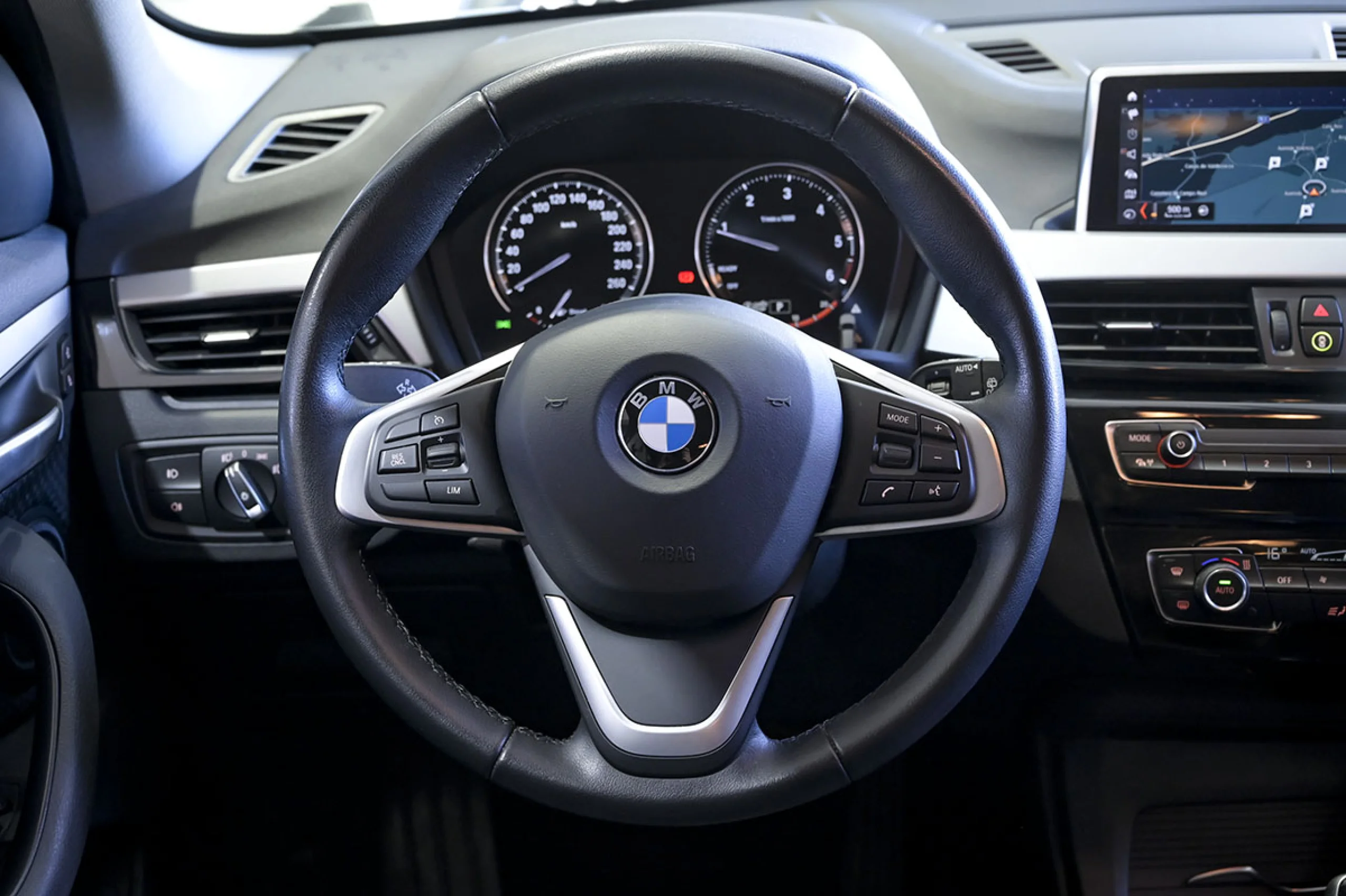 BMW X1 sDrive18d - Foto 24