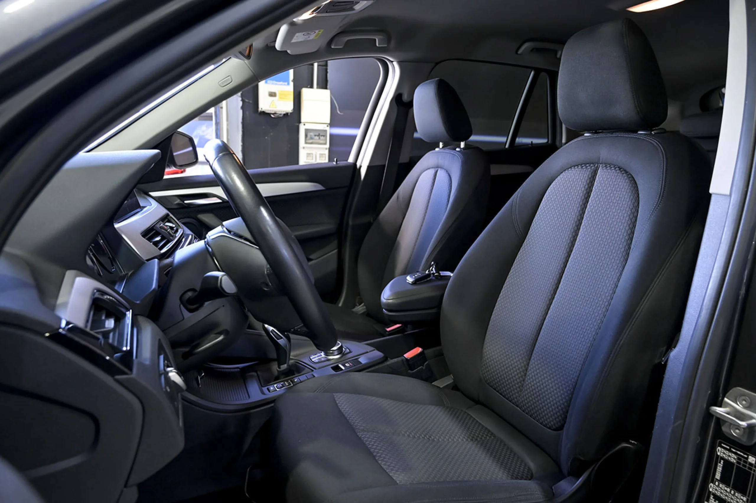 BMW X1 sDrive18d - Foto 31