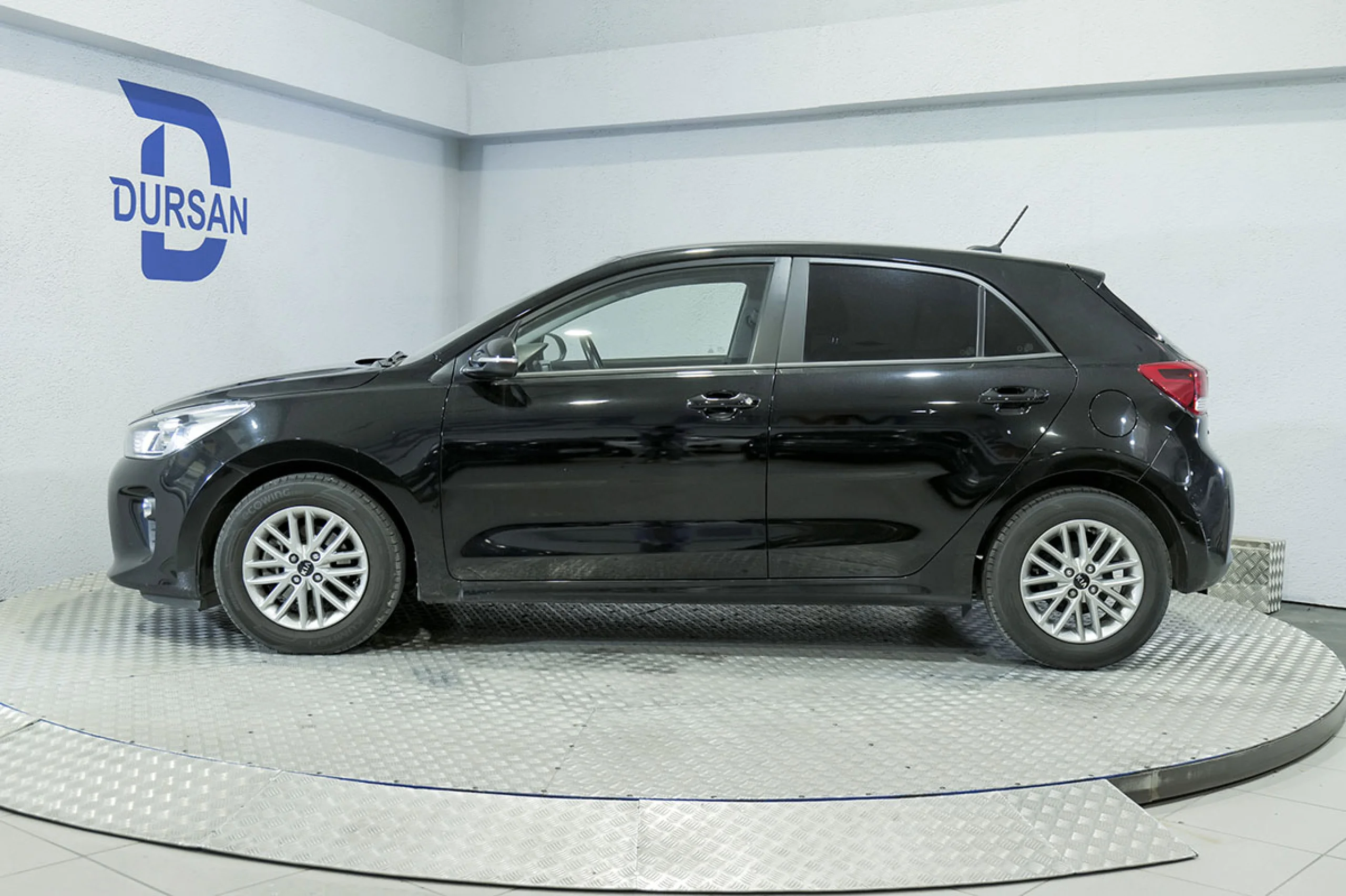 Kia Rio 1.0 TGDi 74kW 100CV Drive - Foto 18