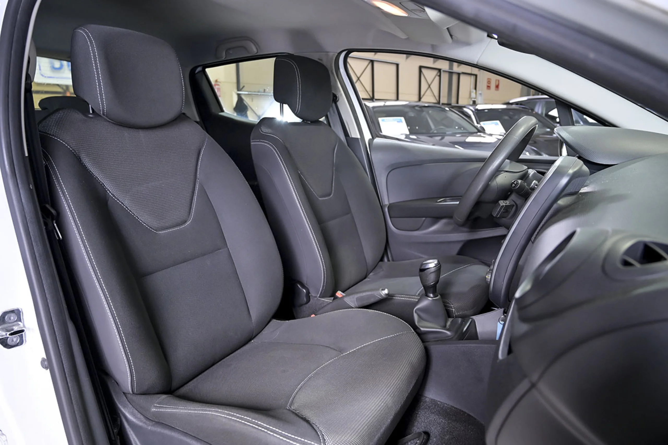 Renault Clio Limited TCe 55kW 75CV 18 - Foto 26