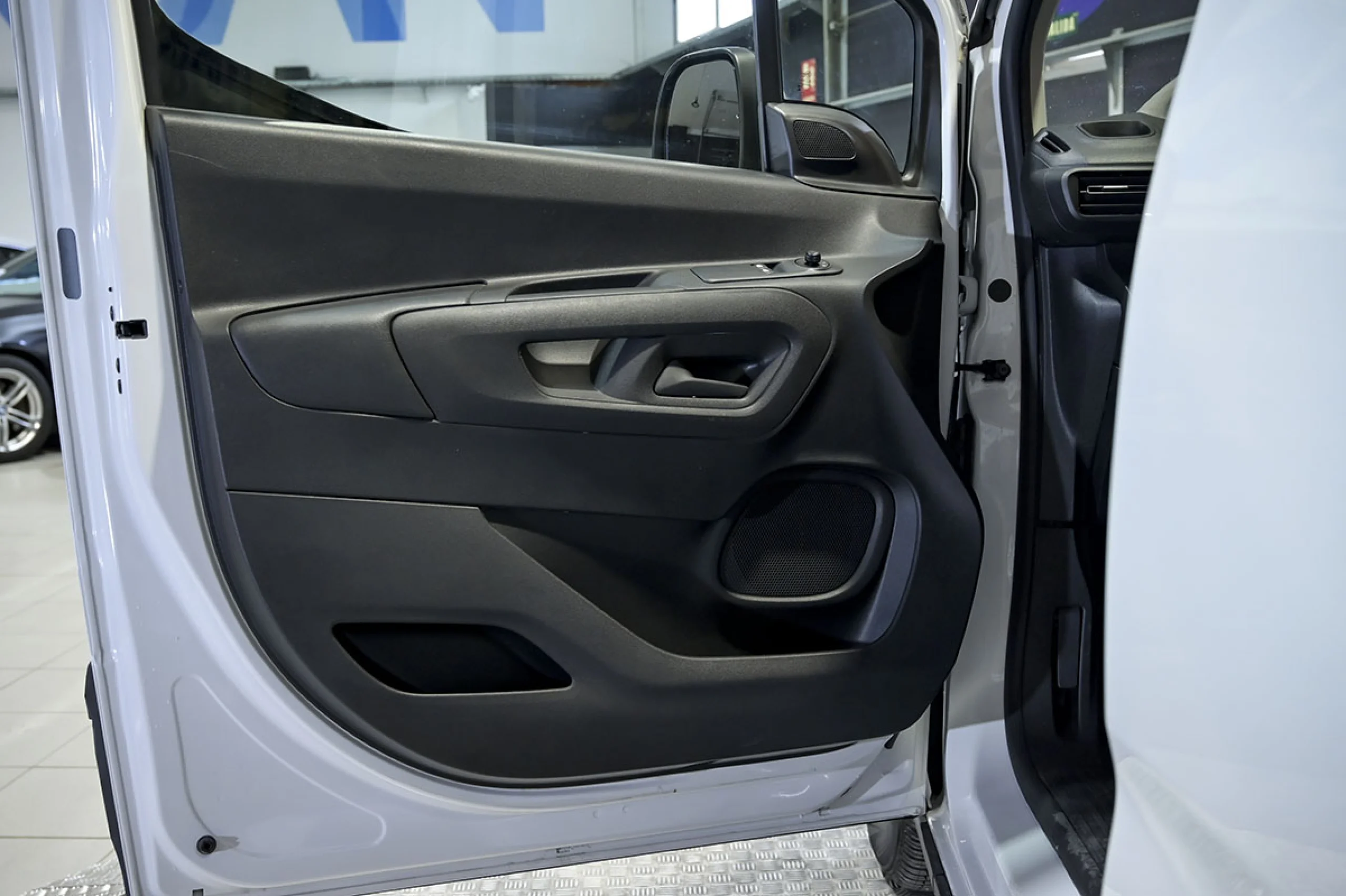 Peugeot Rifter Active Pack Standard BlueHDi 73kW - Foto 27