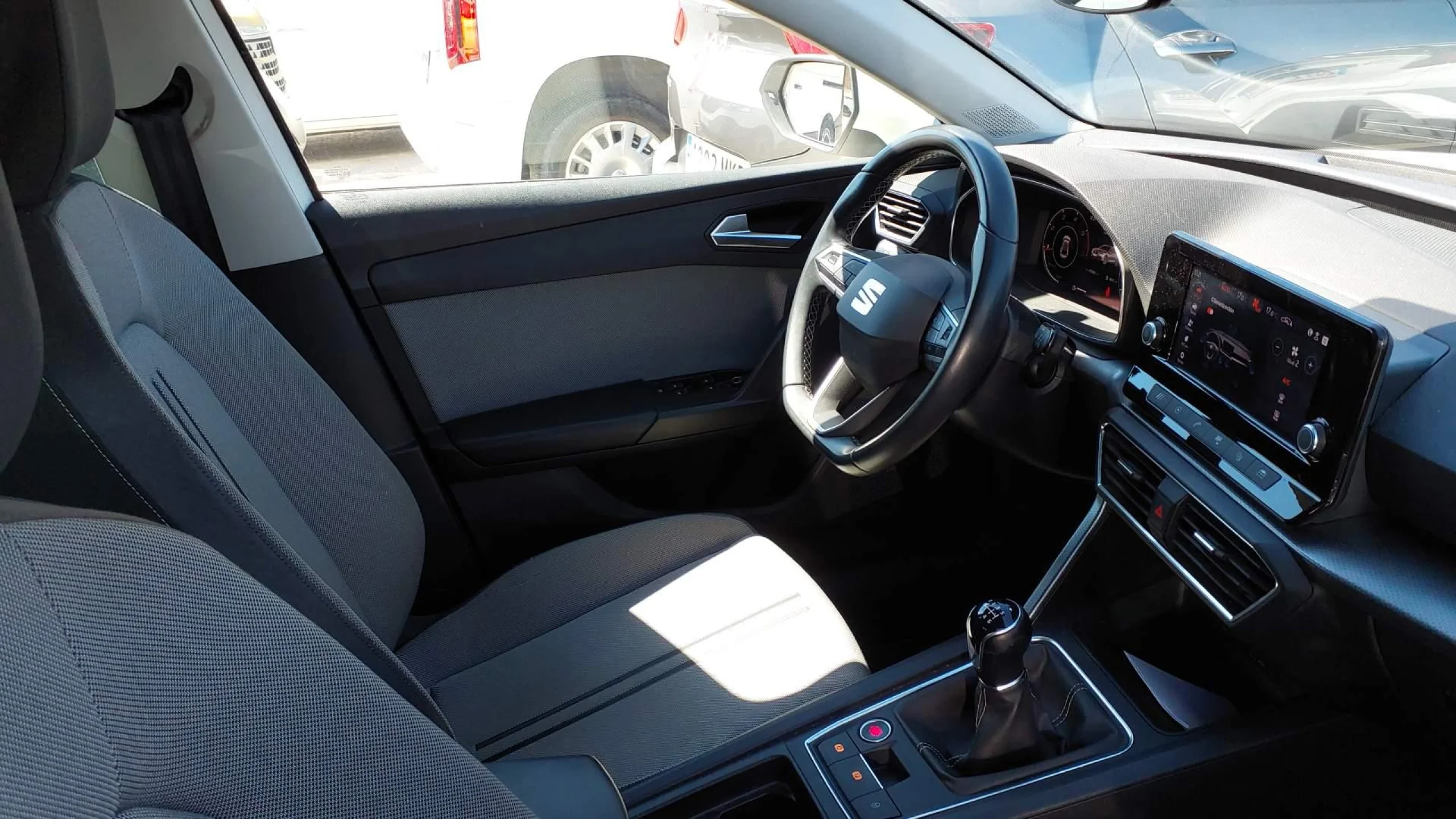 Seat Leon 2.0 TDI 85kW S&amp;S Style Go - Foto 5