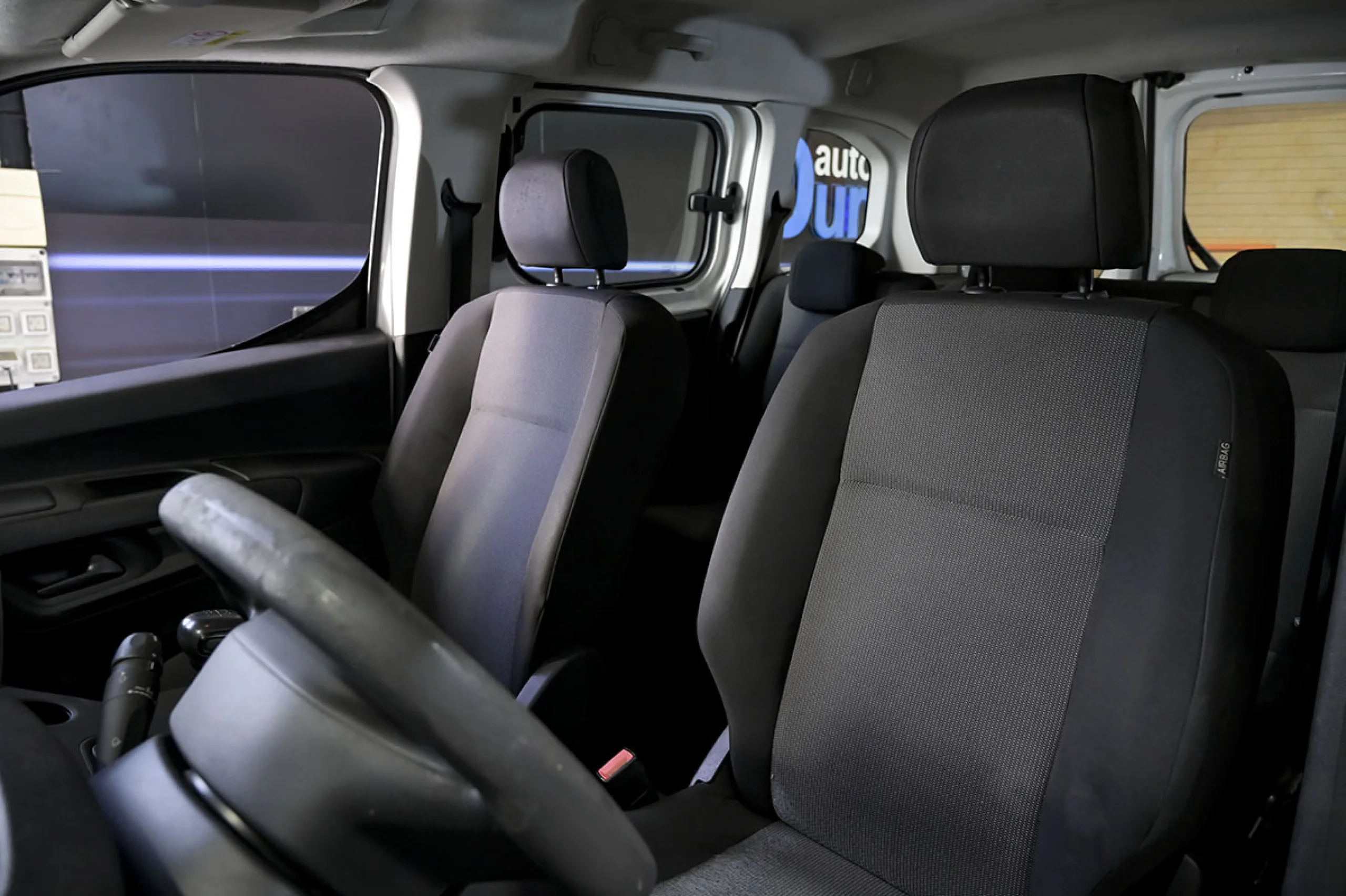 Peugeot Rifter Active Standard BlueHDi 73kW - Foto 9