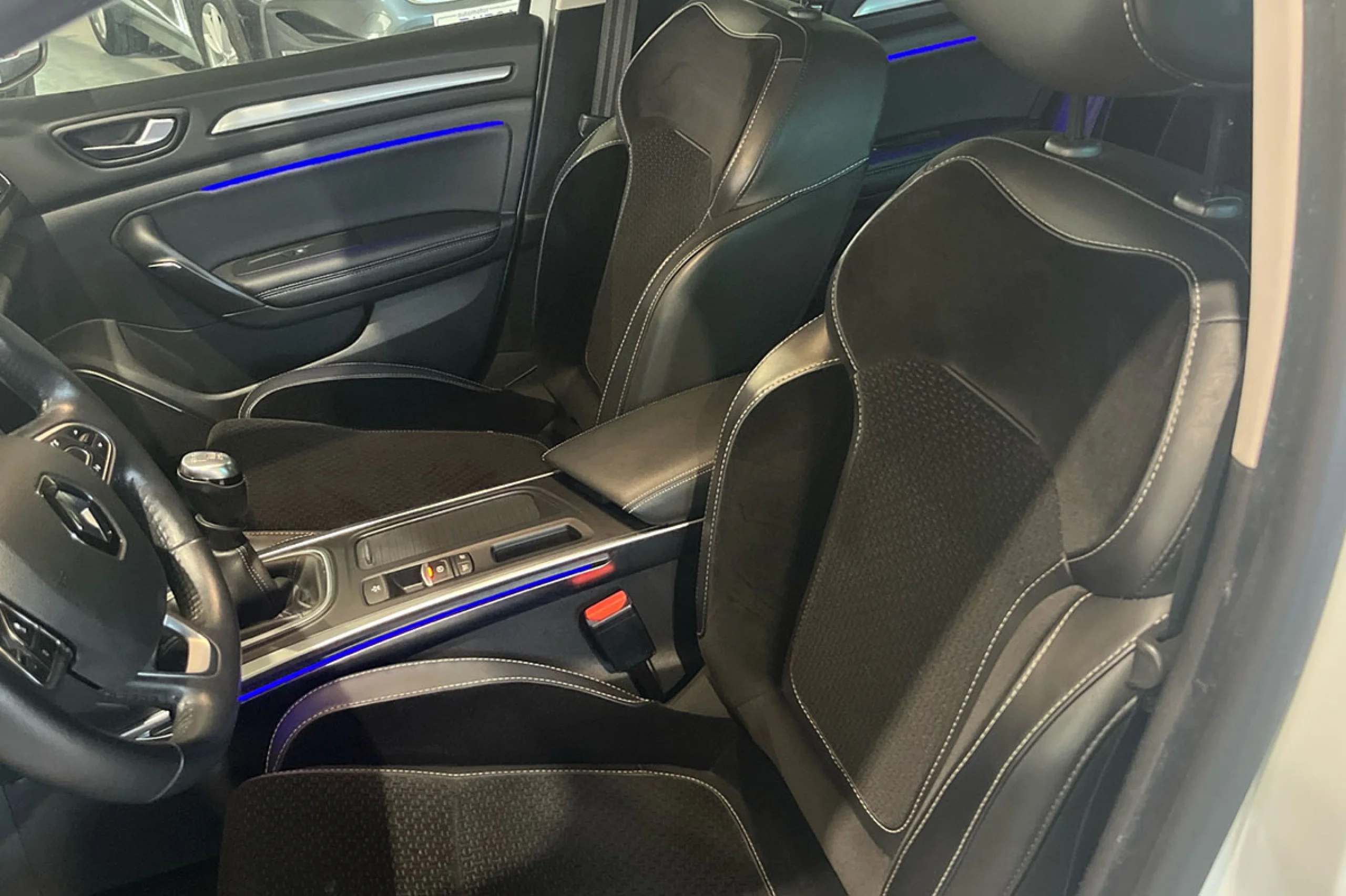 Renault Megane Mégane Limited Energy TCe 97kW 130CV - Foto 19