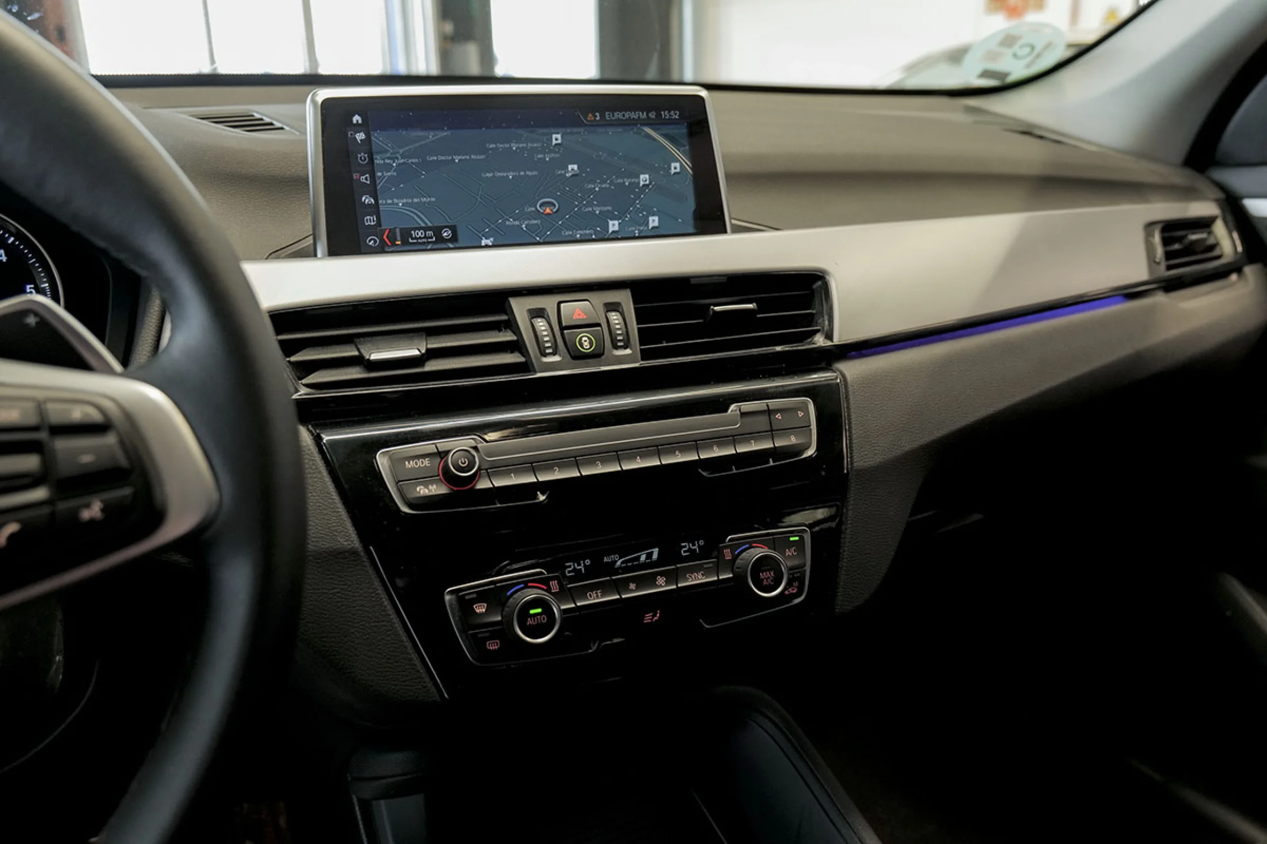 BMW X1 sDrive18d - Foto 24