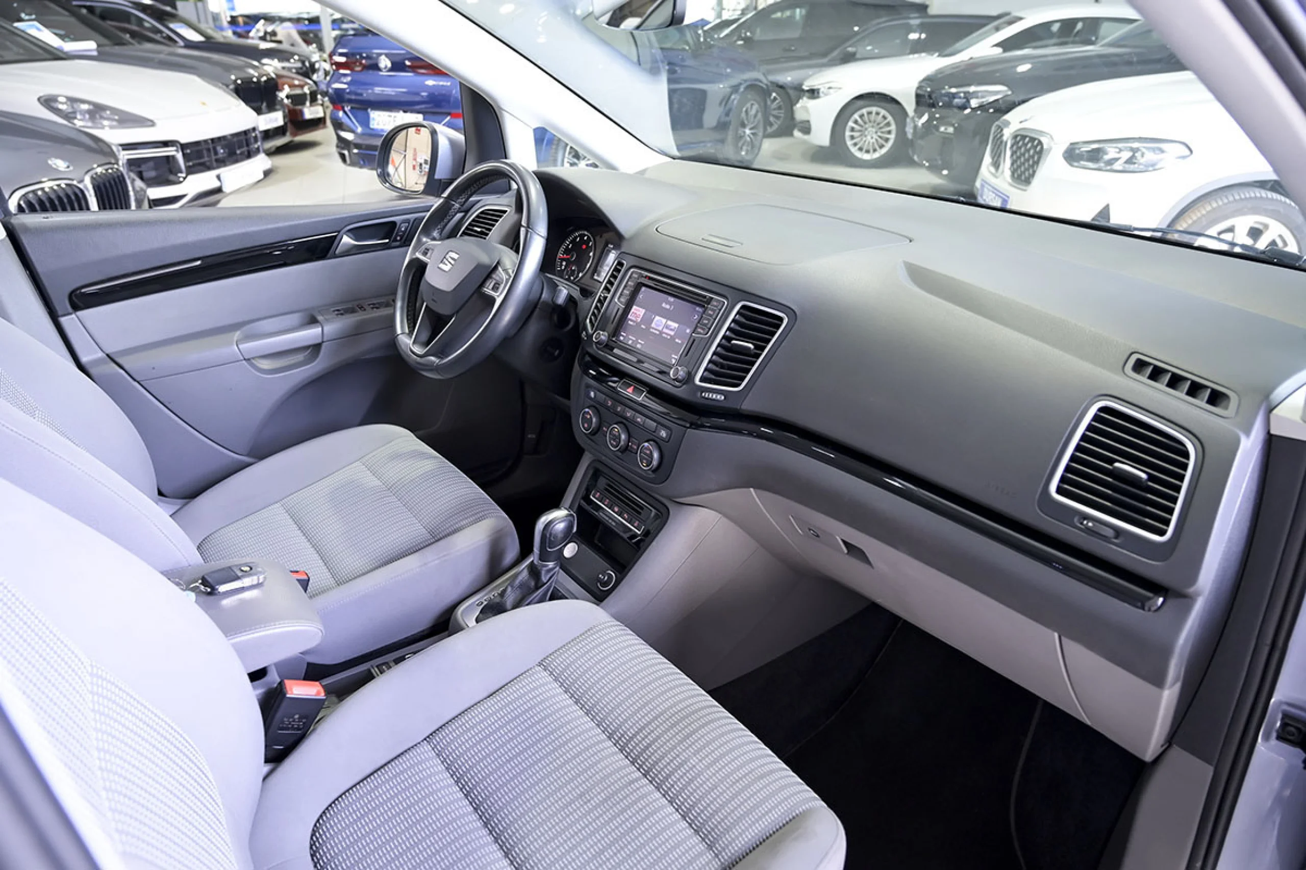 Seat Alhambra 1.4 TSI 110kW DSG StSp Style GO - Foto 32