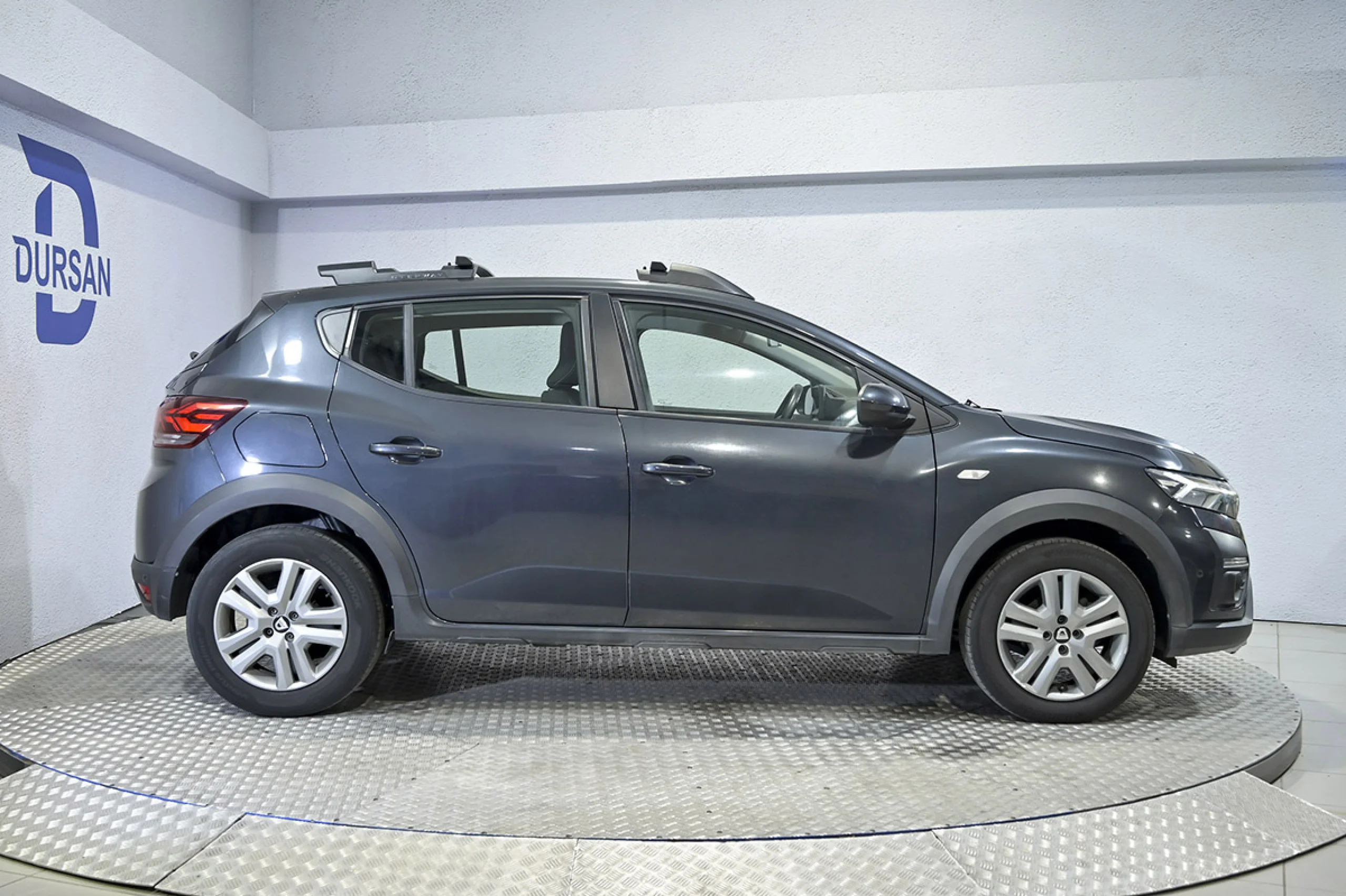 Dacia Sandero Stepway Essential TCE 74kW100CV GLPSS - Foto 19