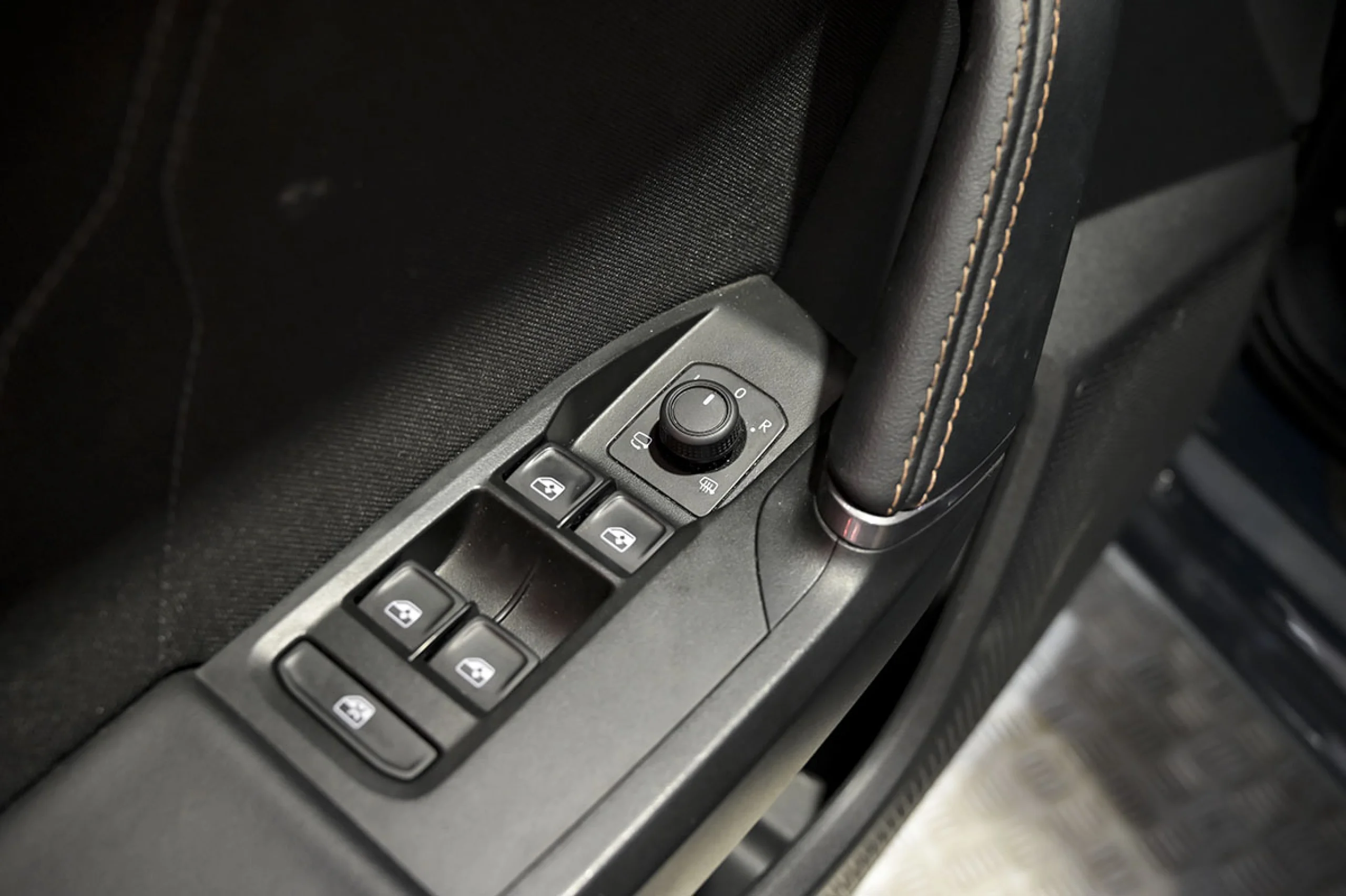 CUPRA León SP 1.5 eTSI 110kW 150CV DSG - Foto 23