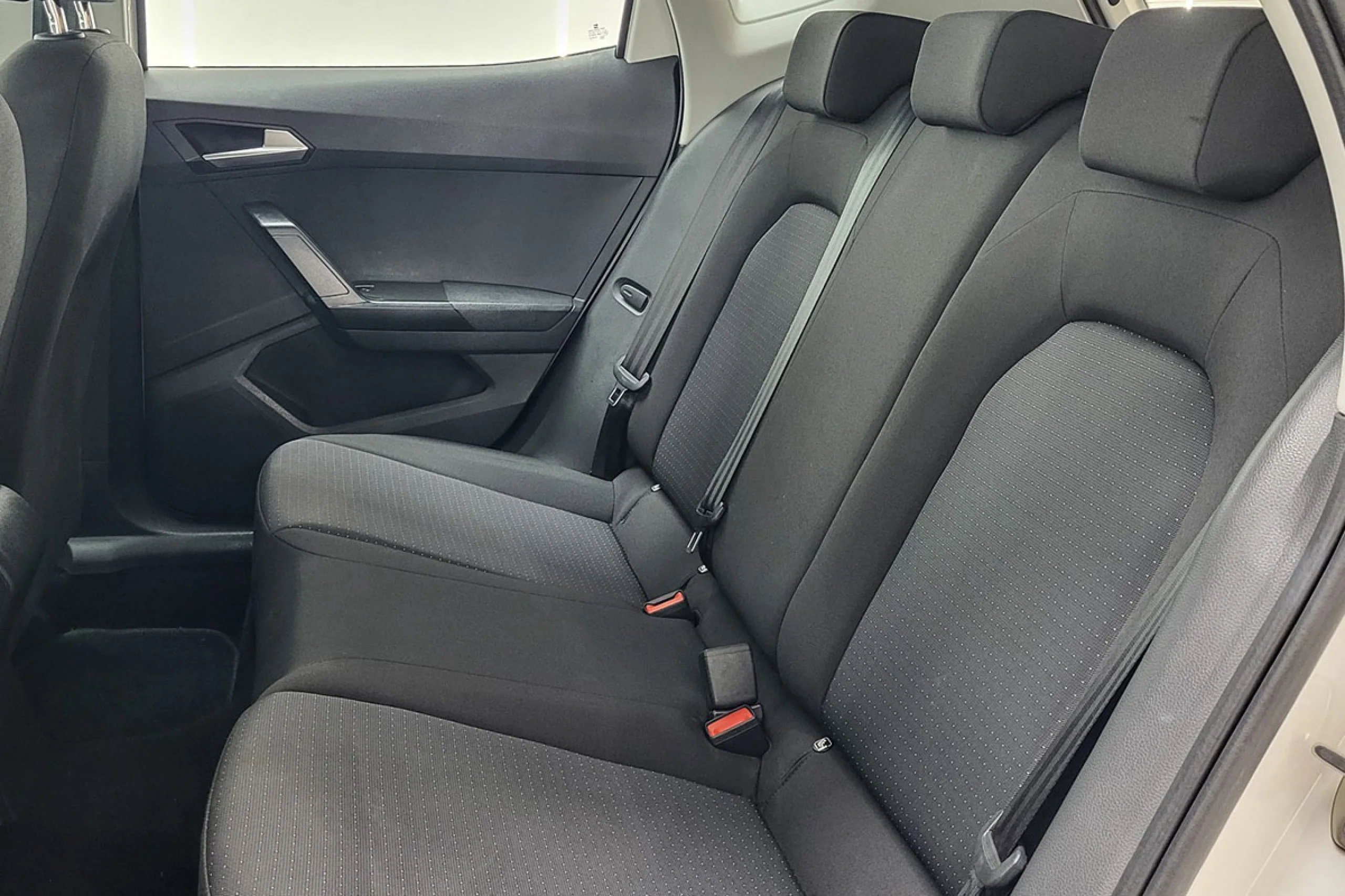 Seat Arona 1.0 TSI 85kW Style Special Edition - Foto 10