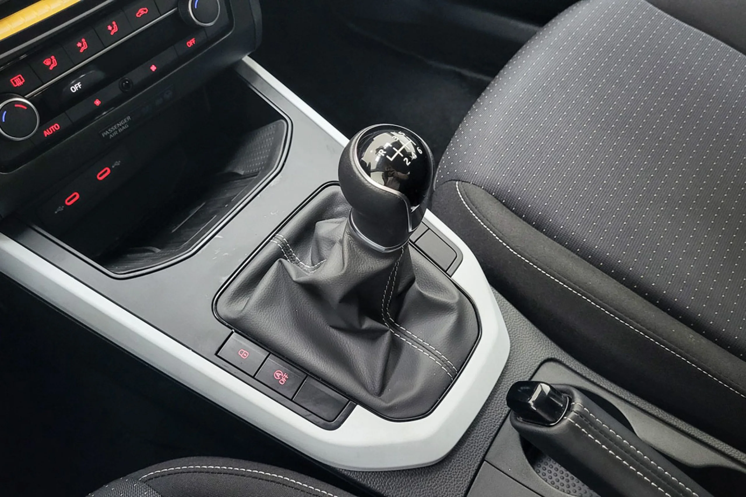 Seat Arona 1.0 TSI 85kW Style Special Edition - Foto 14