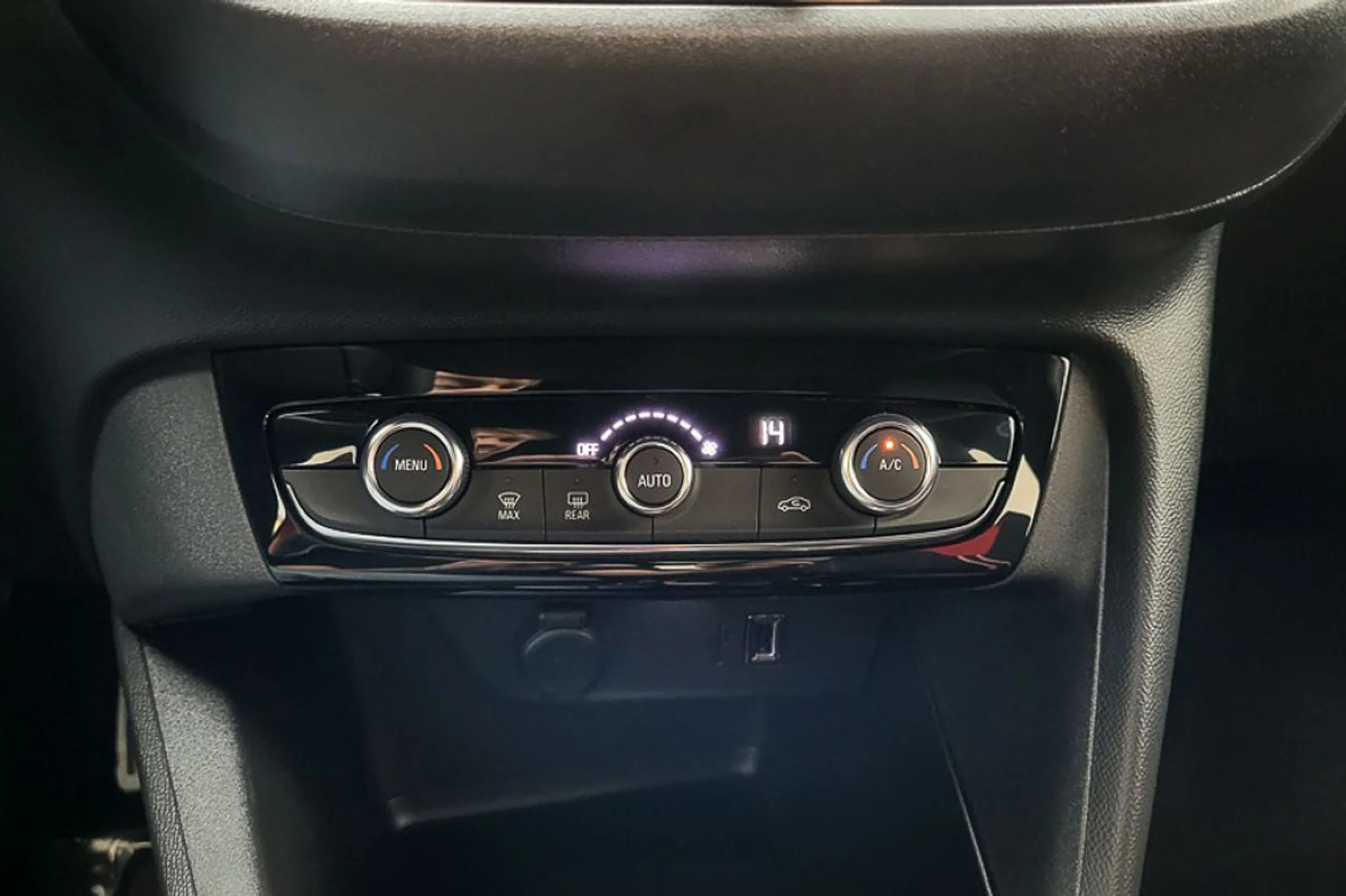 Opel Corsa e 50kWh GS - Foto 16