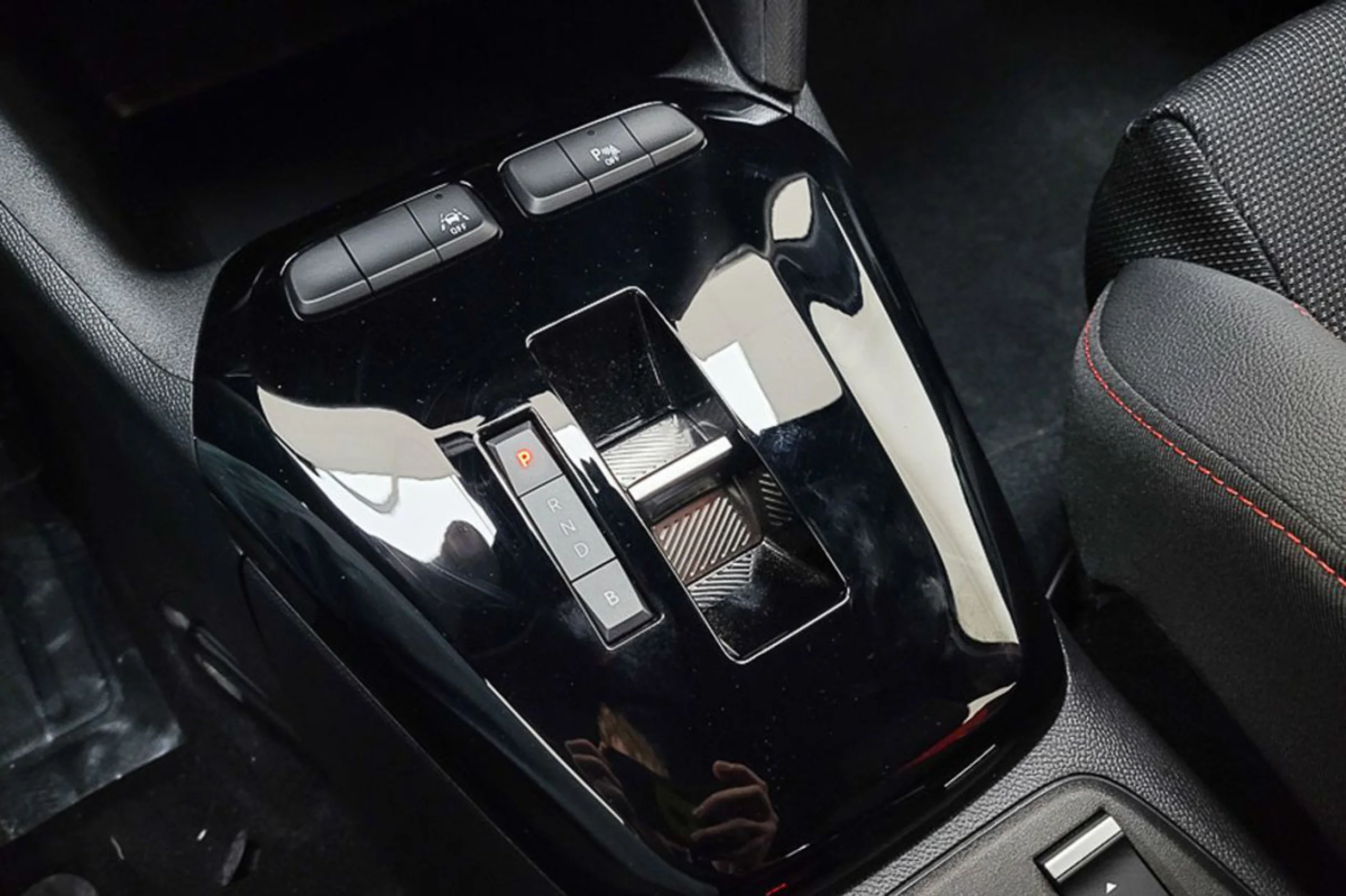 Opel Corsa e 50kWh GS - Foto 18