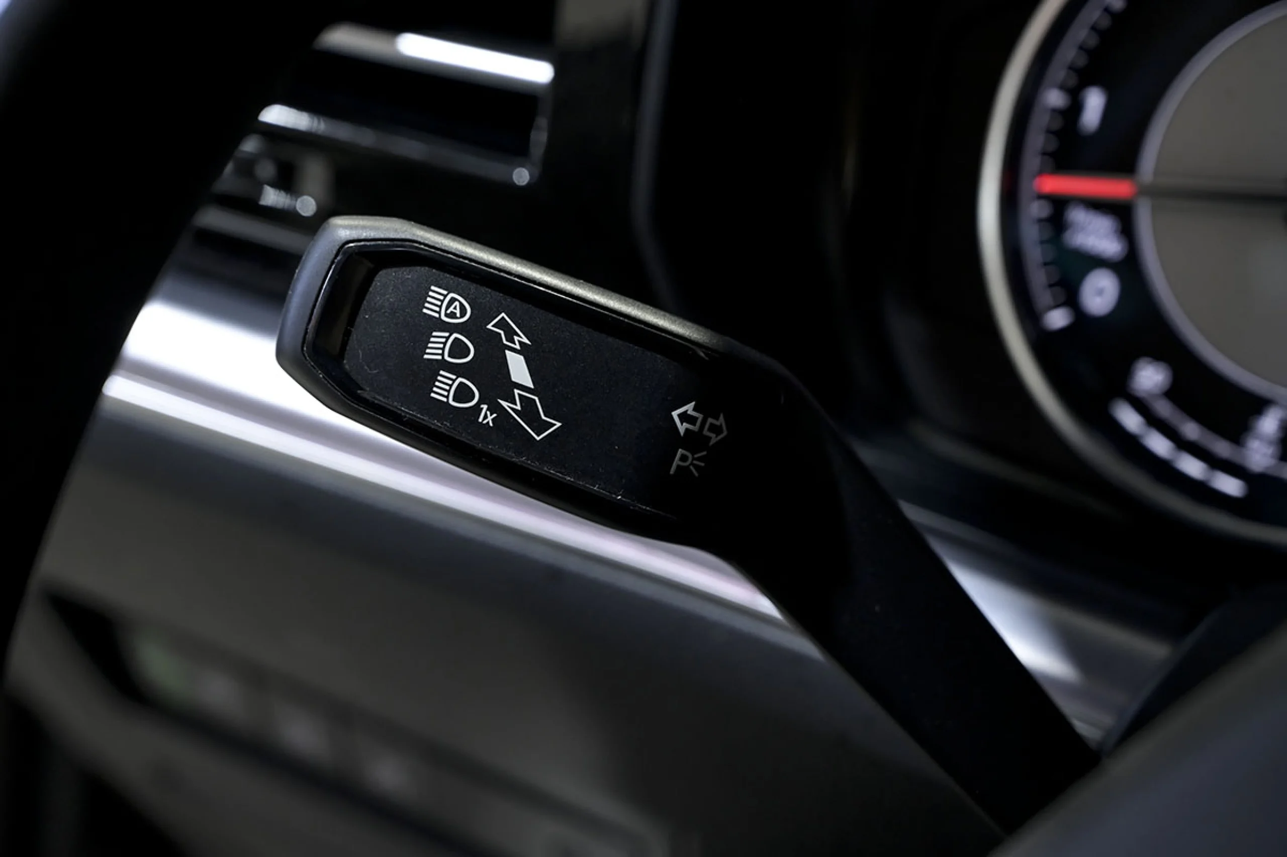 Volkswagen Touareg Prem Eleg 3.0 V6 TDI 210kW Tip 4M - Foto 23