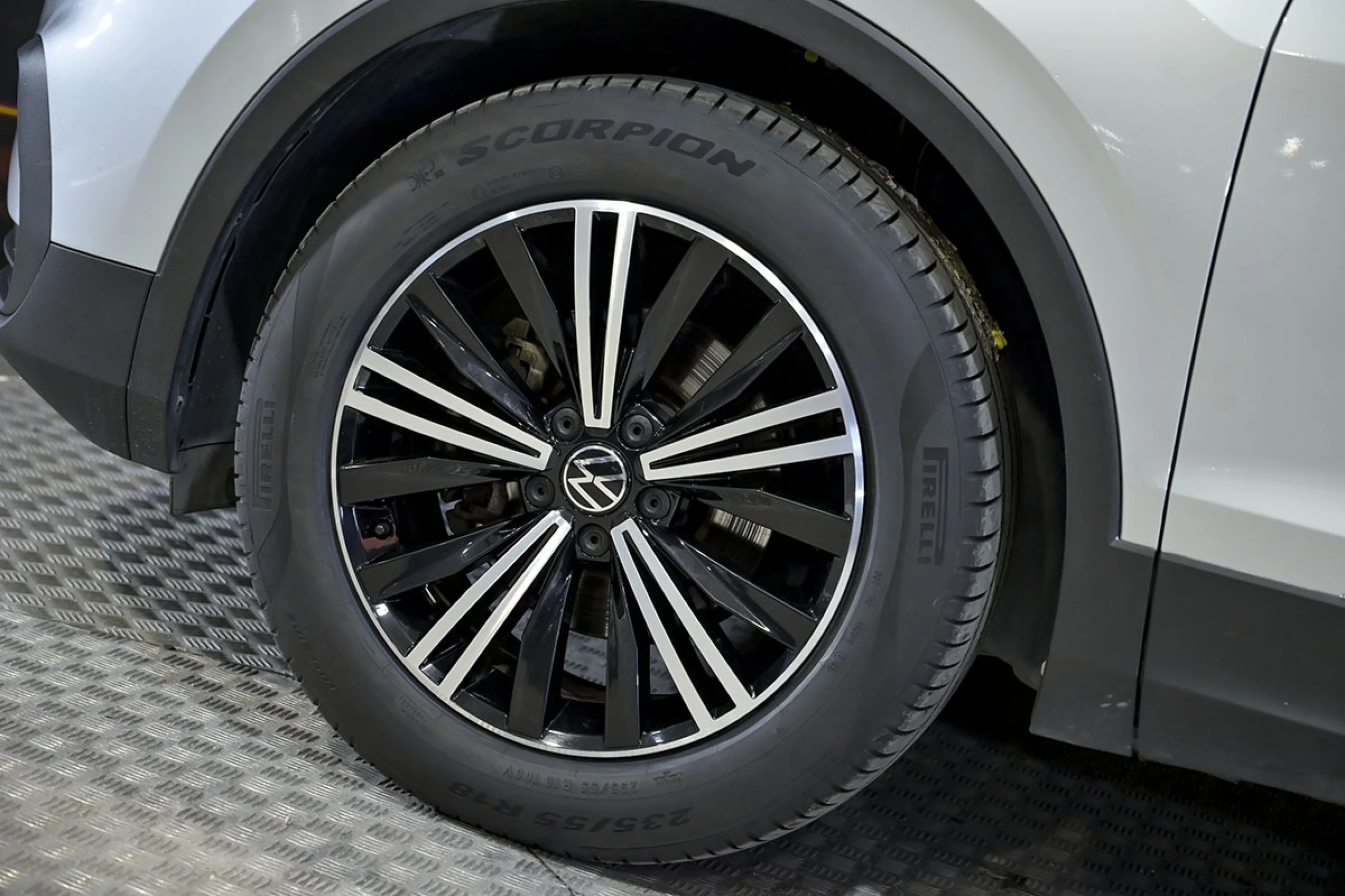 Volkswagen Tiguan Life 2.0 TDI 110kW 150CV DSG - Foto 13