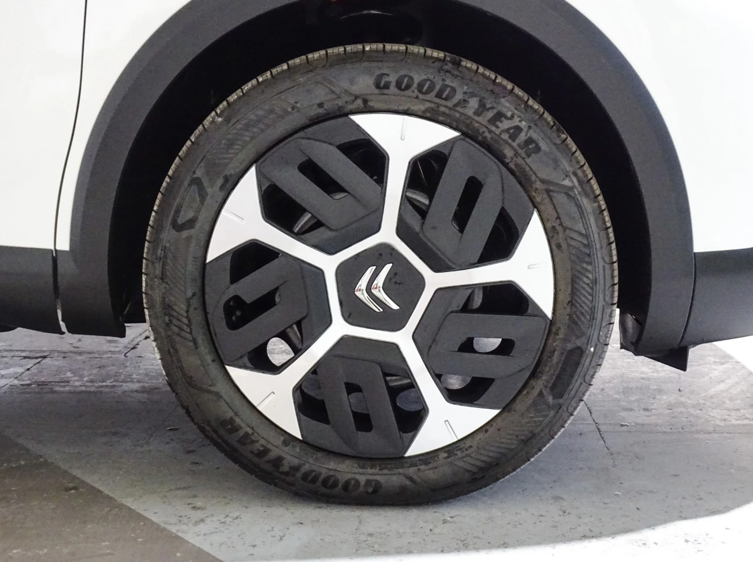 Citroen C4 Hybrid 100 eDCS6 You - Foto 13