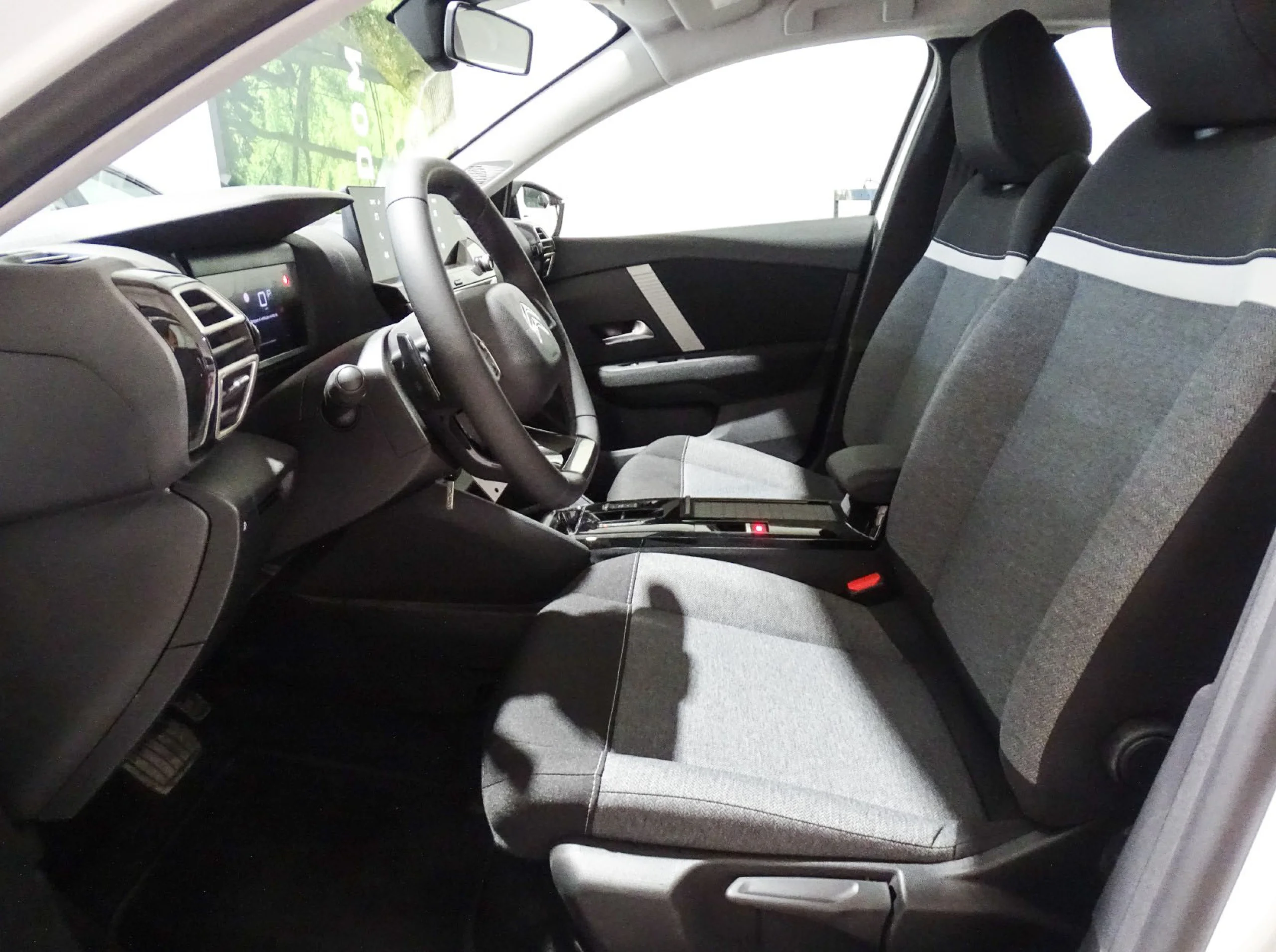 Citroen C4 Hybrid 100 eDCS6 You - Foto 9