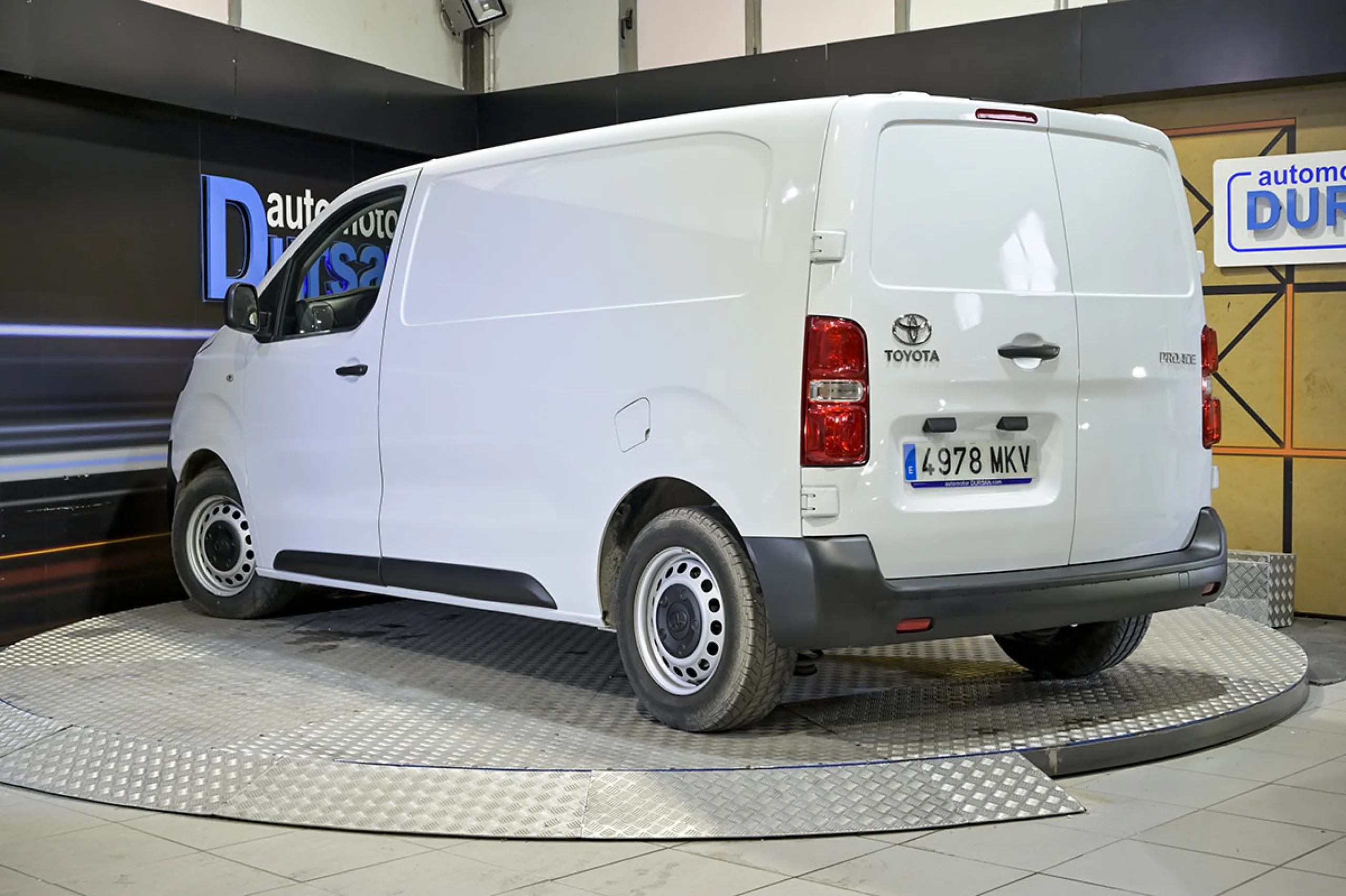 Toyota Proace 1.5D 100CV GX 1PL 2PT L1 - Foto 4