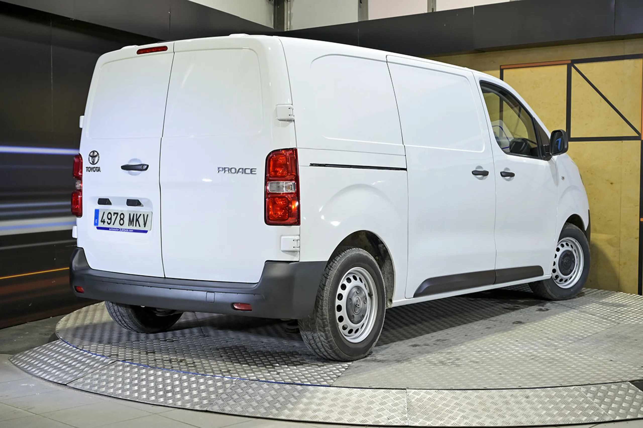 Toyota Proace 1.5D 100CV GX 1PL 2PT L1 - Foto 5