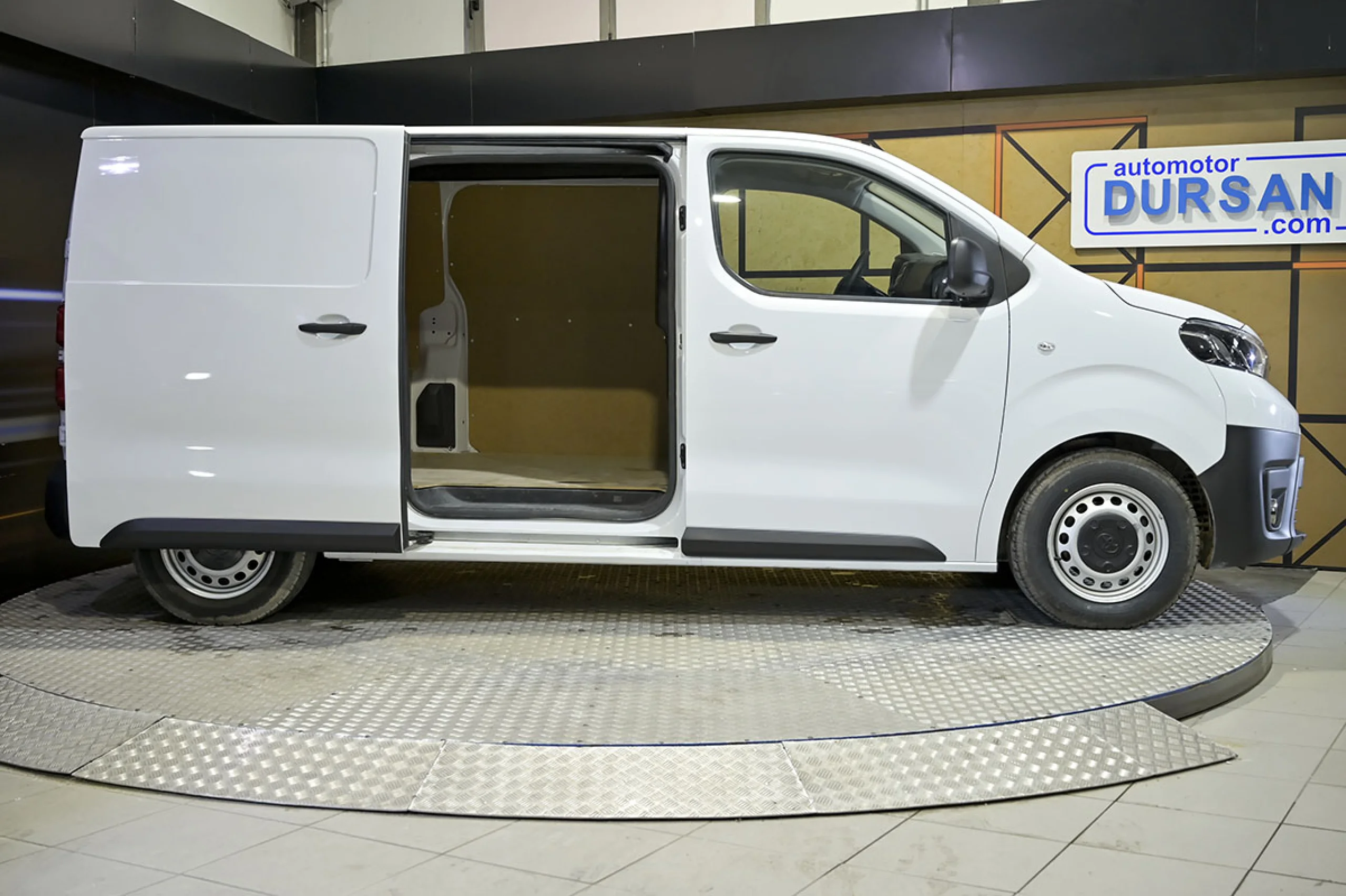 Toyota Proace 1.5D 100CV GX 1PL 2PT L1 - Foto 15