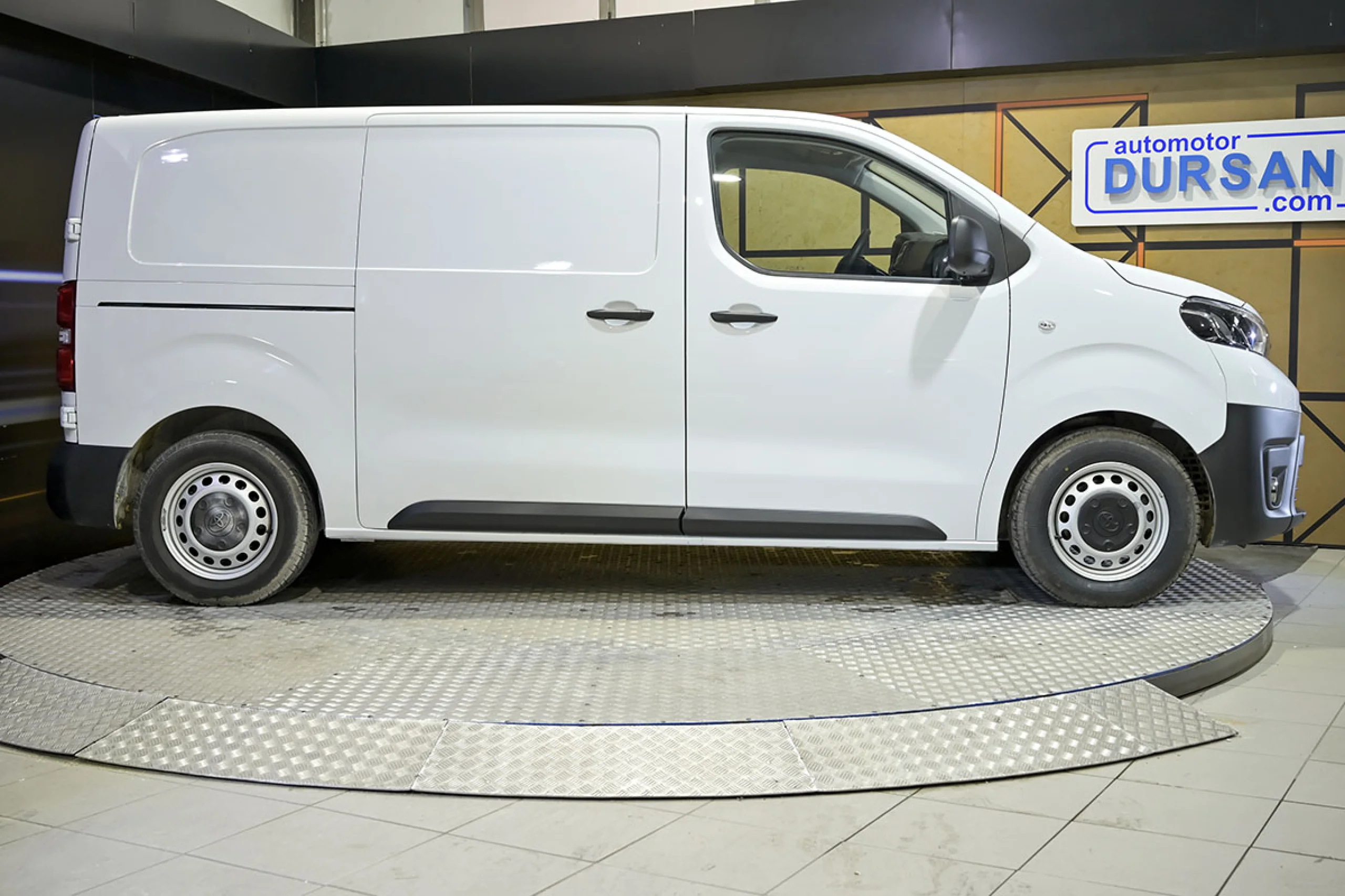 Toyota Proace 1.5D 100CV GX 1PL 2PT L1 - Foto 24