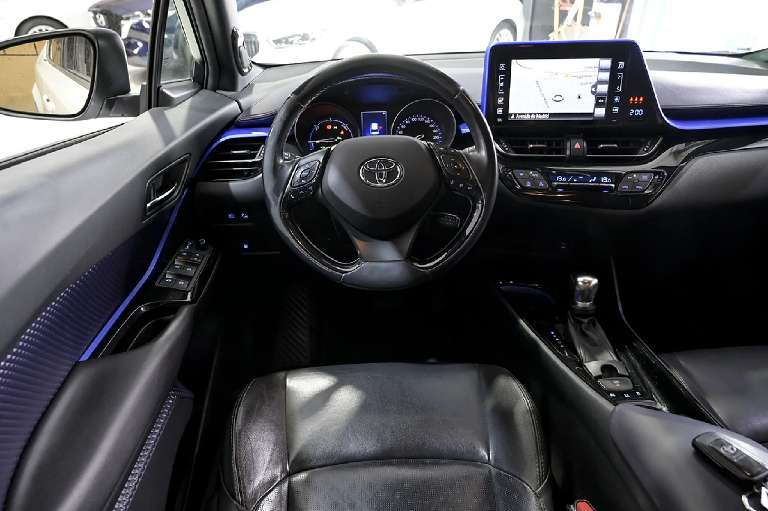 Toyota C-HR 1.8 125H Dynamic Plus - Foto 31